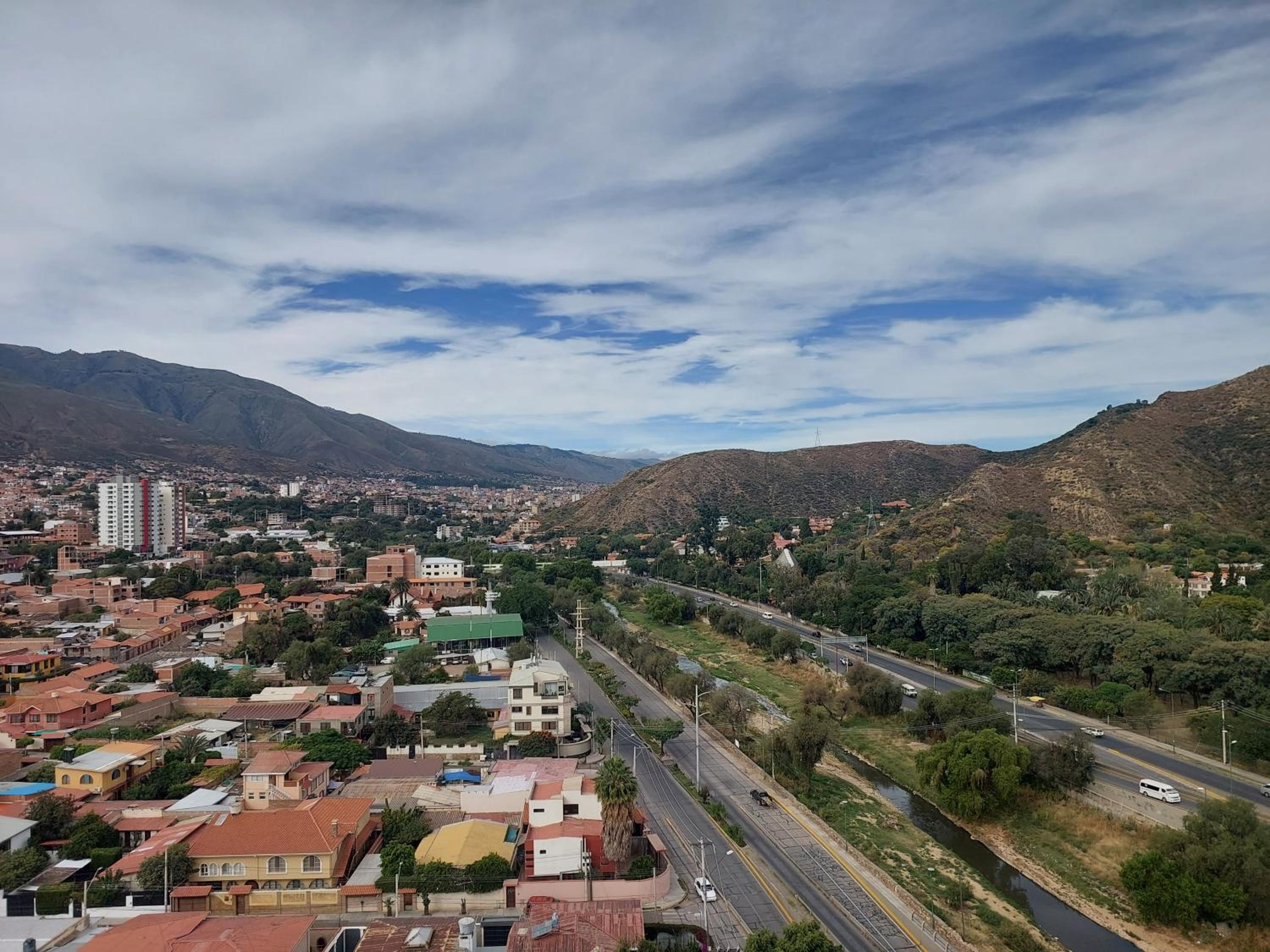 Departamento de Lujo con Piscina
