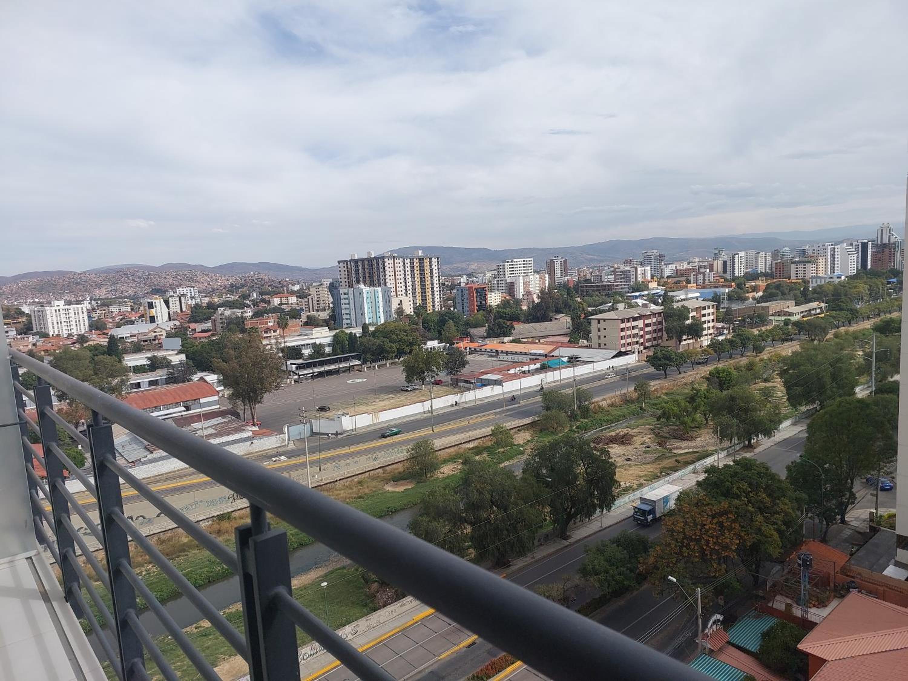 Departamento de Lujo con Piscina