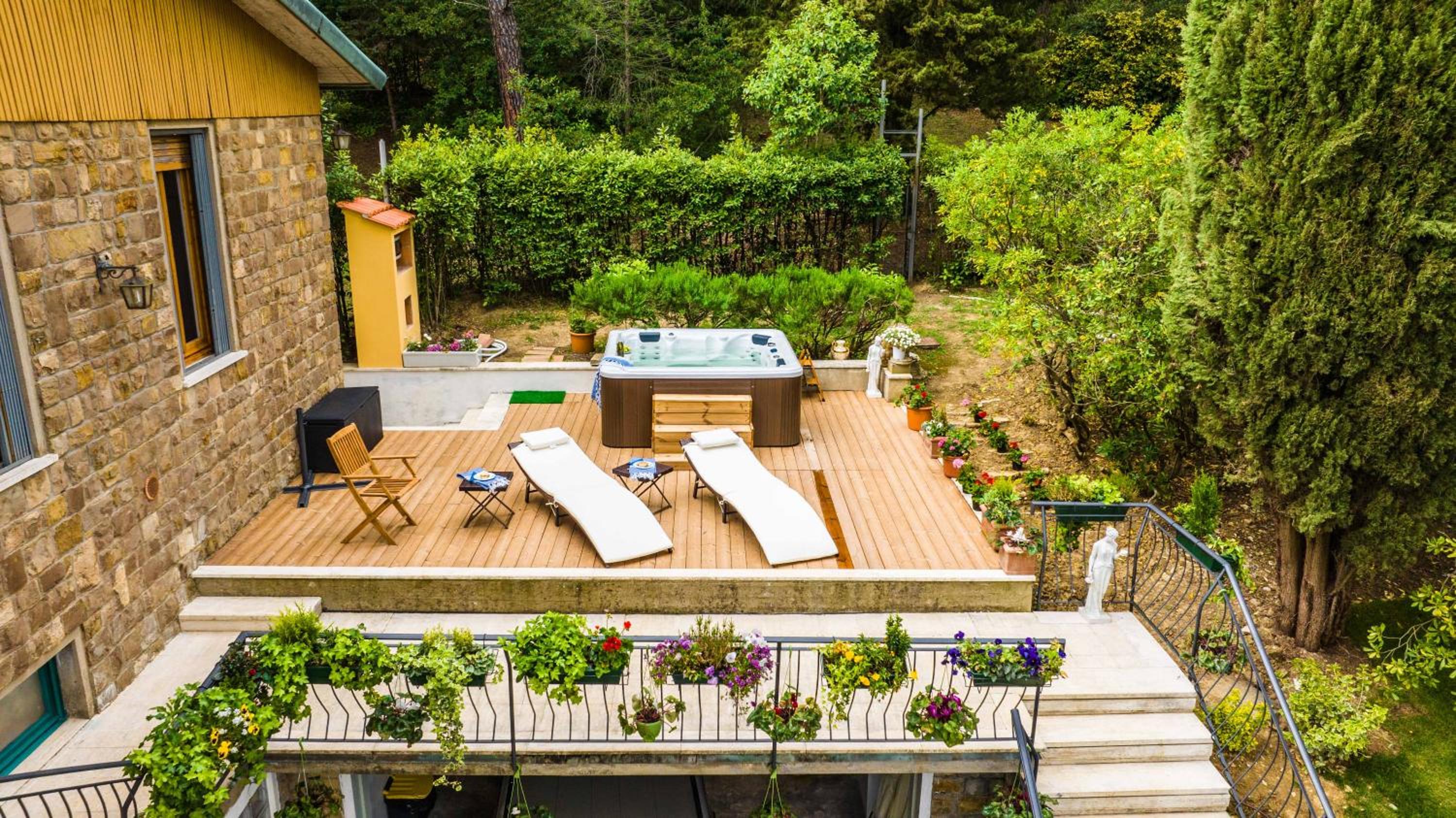 Majestic Villa in Hills of Florence with Gardens Gym Jacuzzi and Sauna
