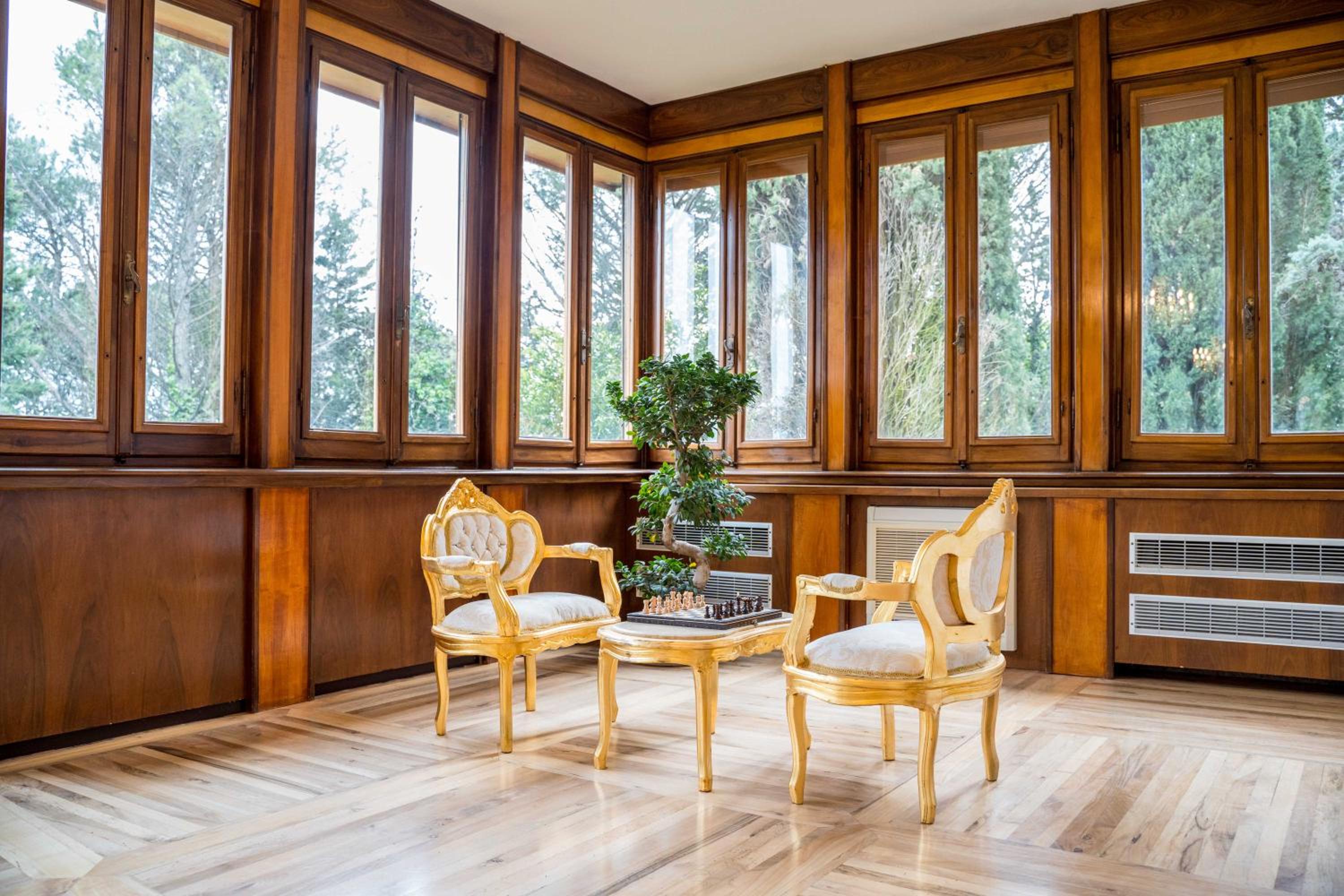 Majestic Villa in Hills of Florence with Gardens Gym Jacuzzi and Sauna