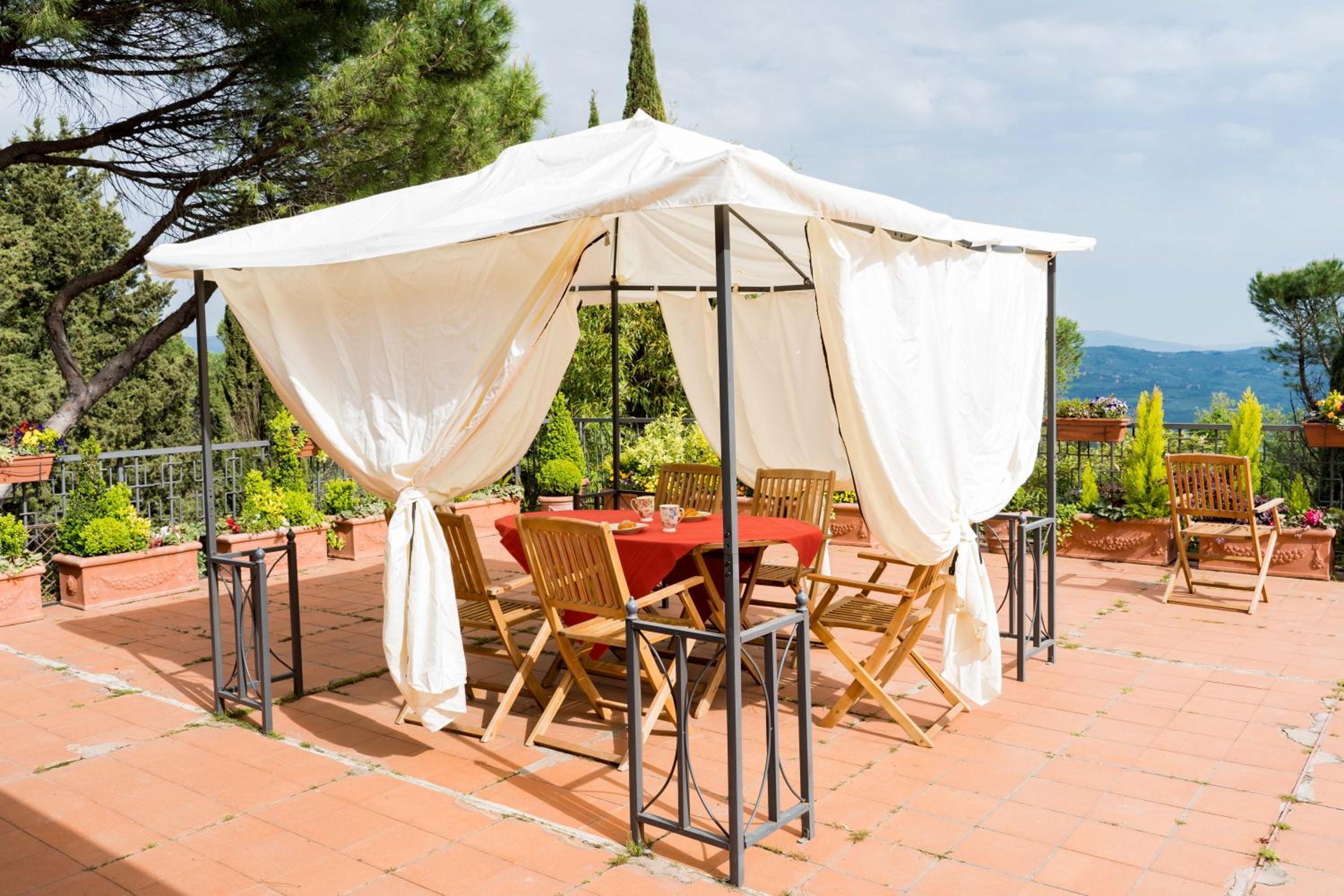 Majestic Villa in Hills of Florence with Gardens Gym Jacuzzi and Sauna
