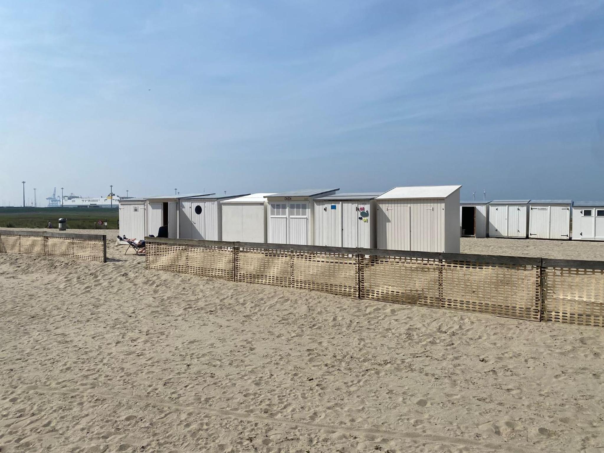 Luxe app Knokke-Heist met strand cabine