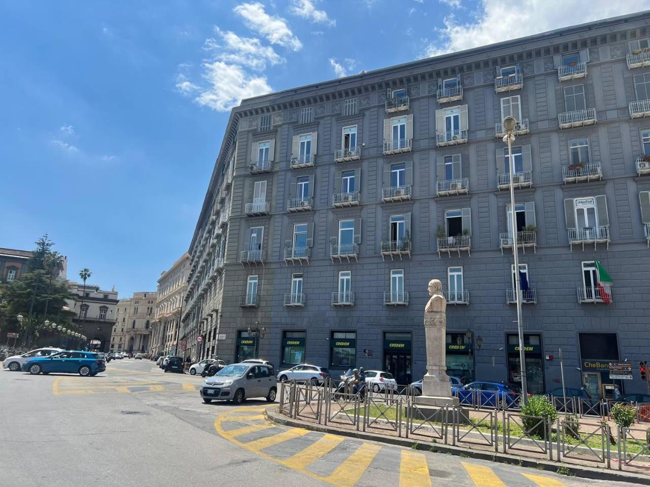 Casa Giulia piazza plebiscito