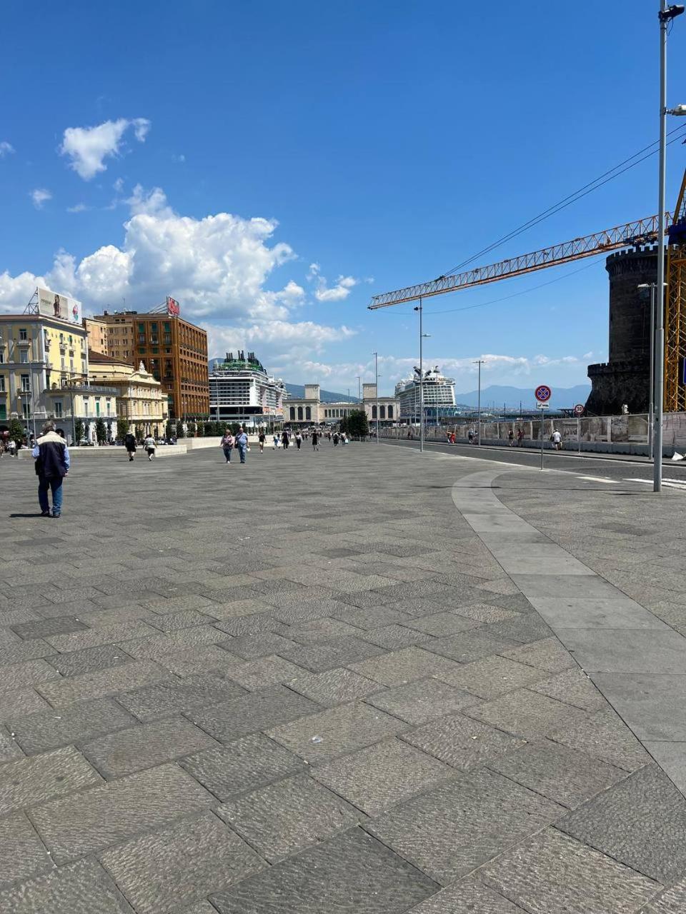 Casa Giulia piazza plebiscito