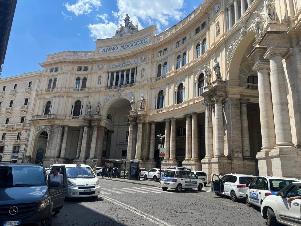 Casa Giulia piazza plebiscito
