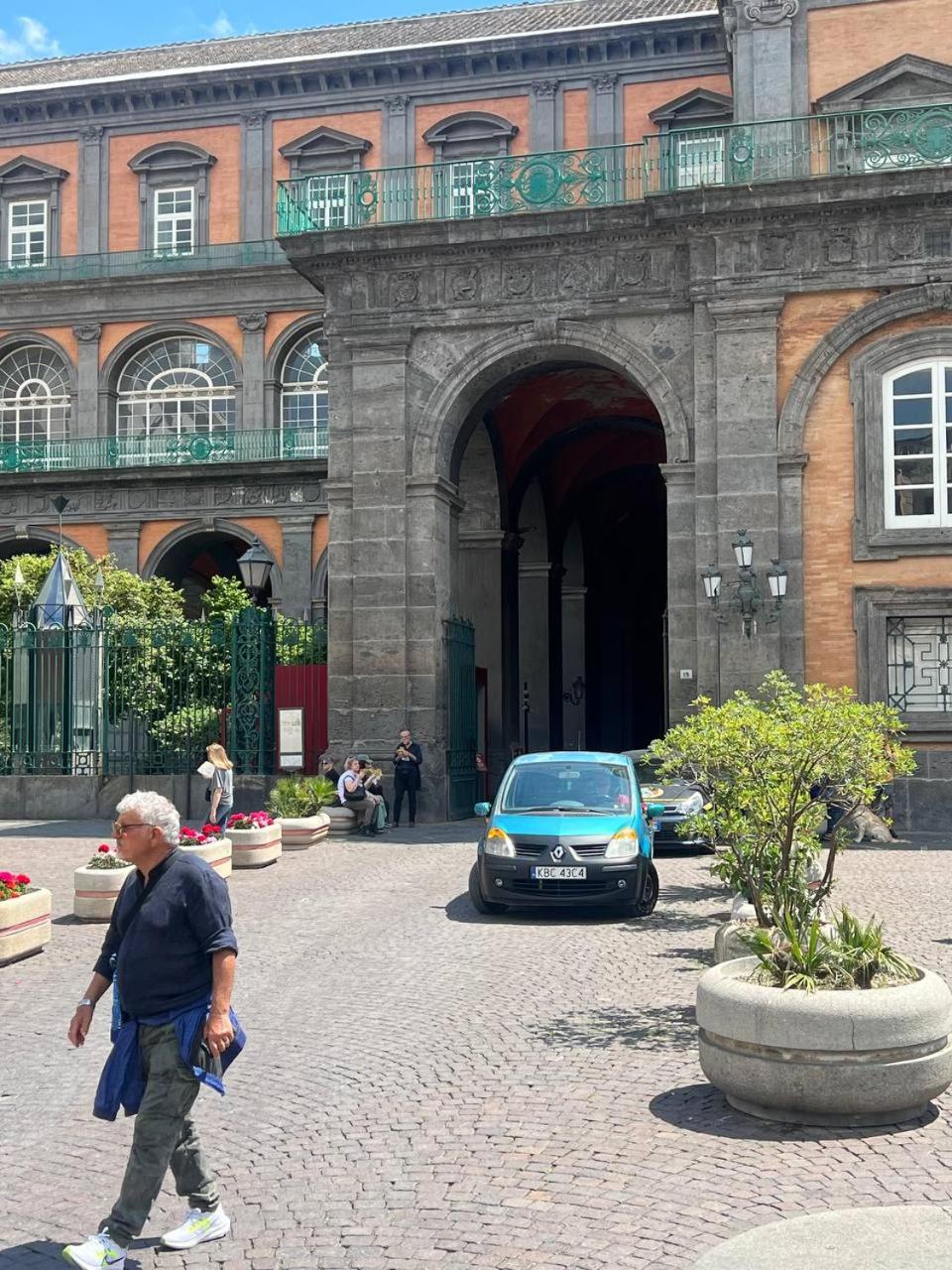 Casa Giulia piazza plebiscito