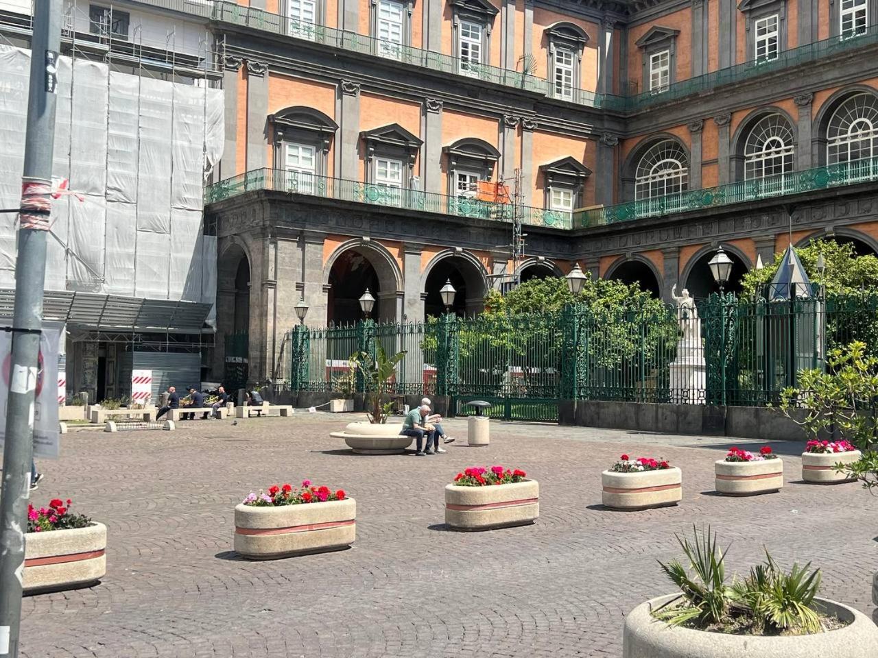Casa Giulia piazza plebiscito