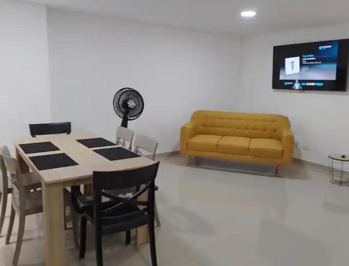 Beautiful apartment in the heart of Laurels