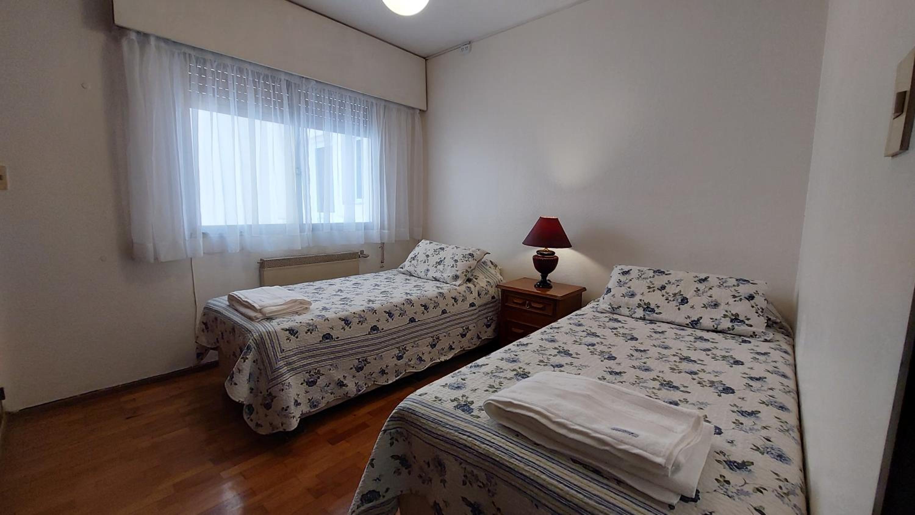 Céntrico Apartamento metros de peatonal