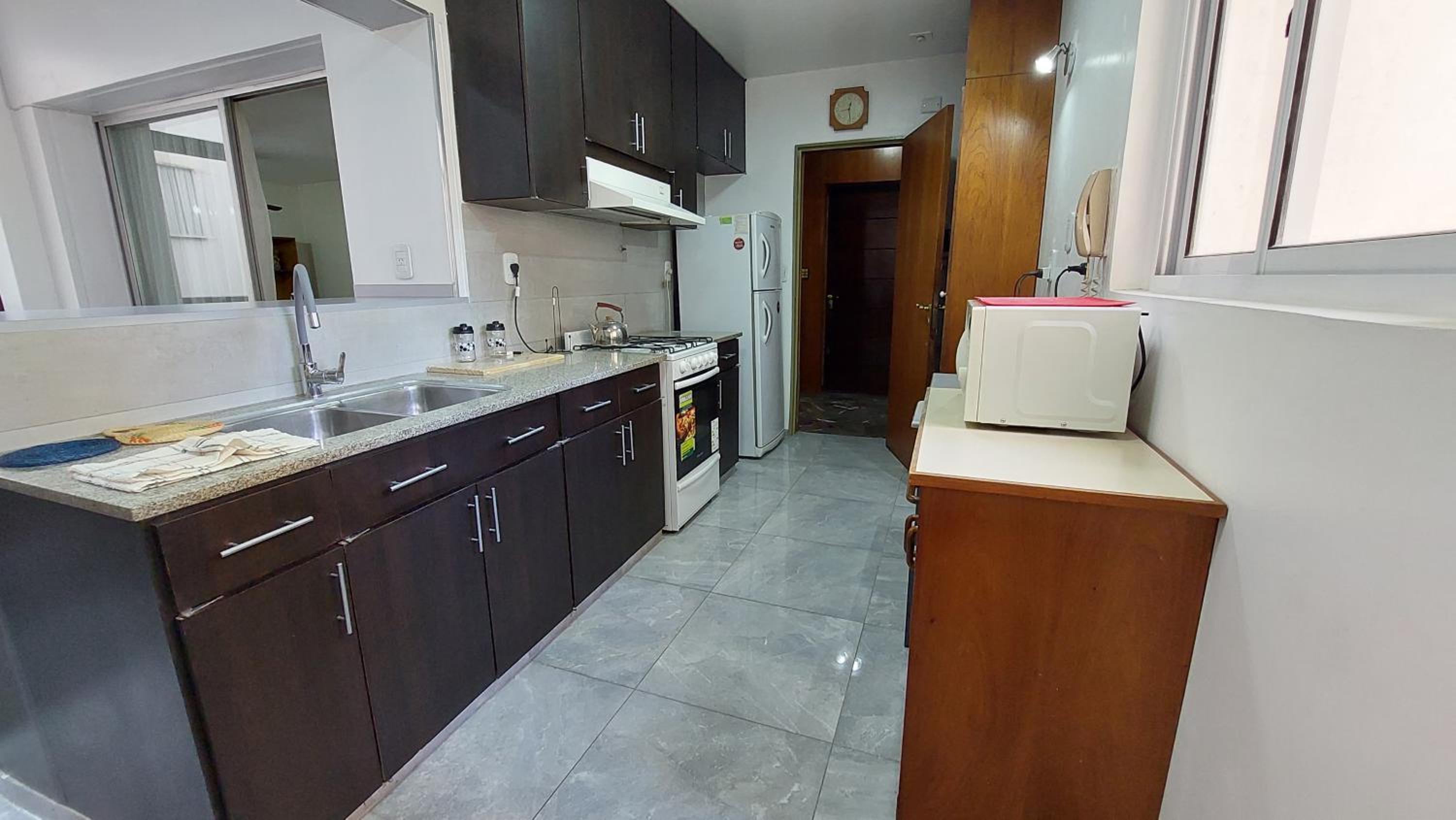 Céntrico Apartamento metros de peatonal