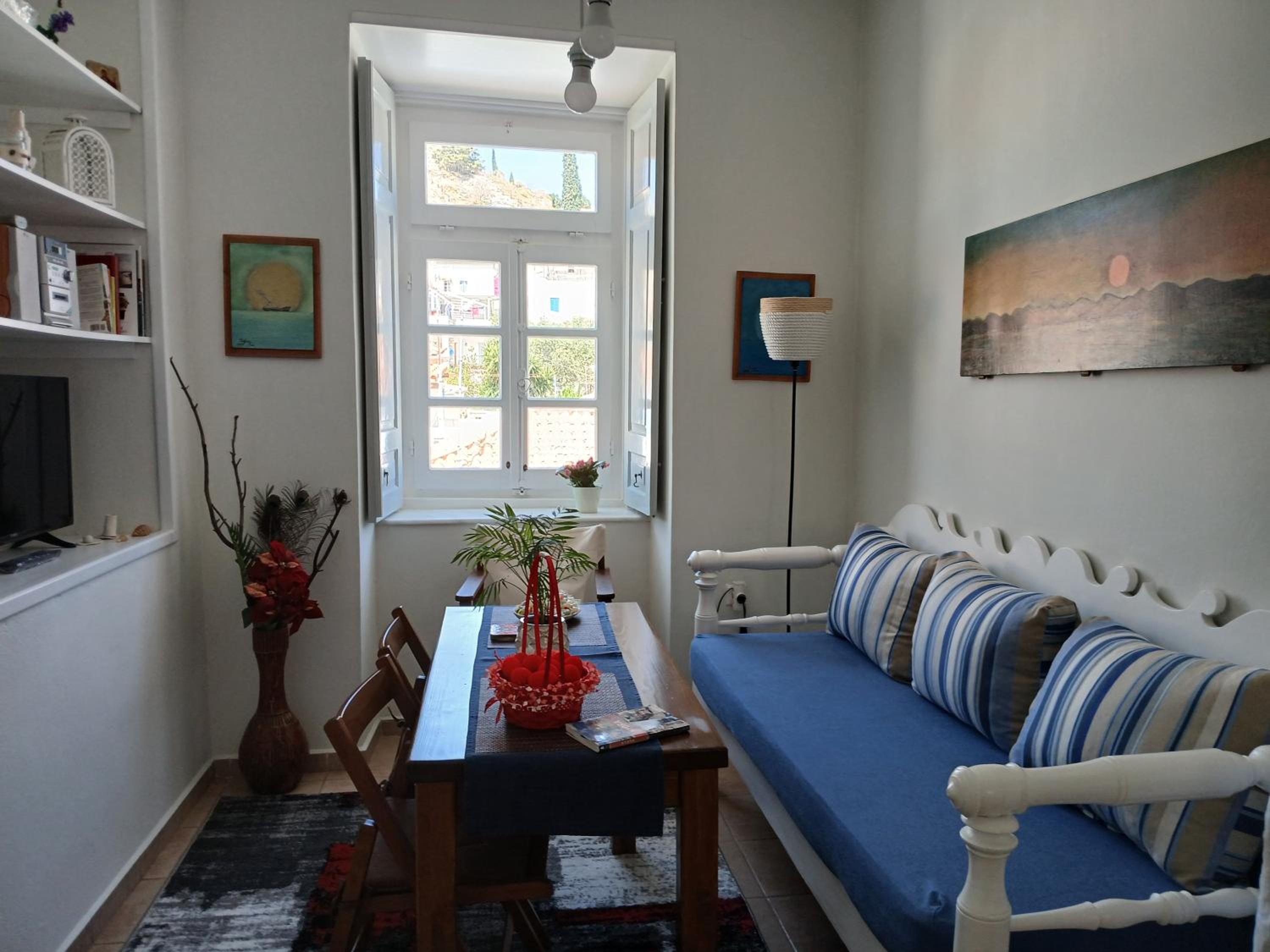 Blue Sky - Hydra Memories House