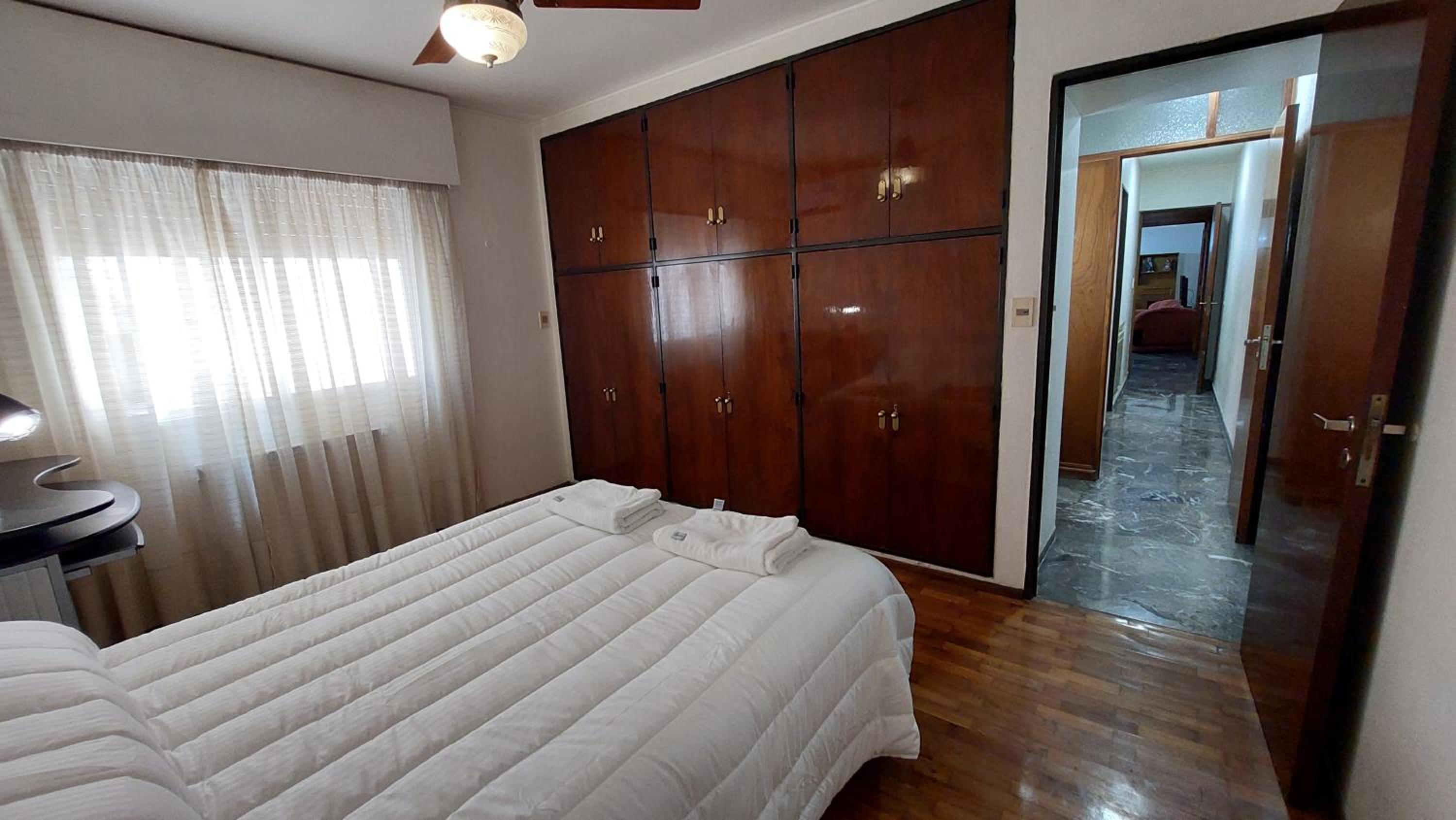 Céntrico Apartamento metros de peatonal