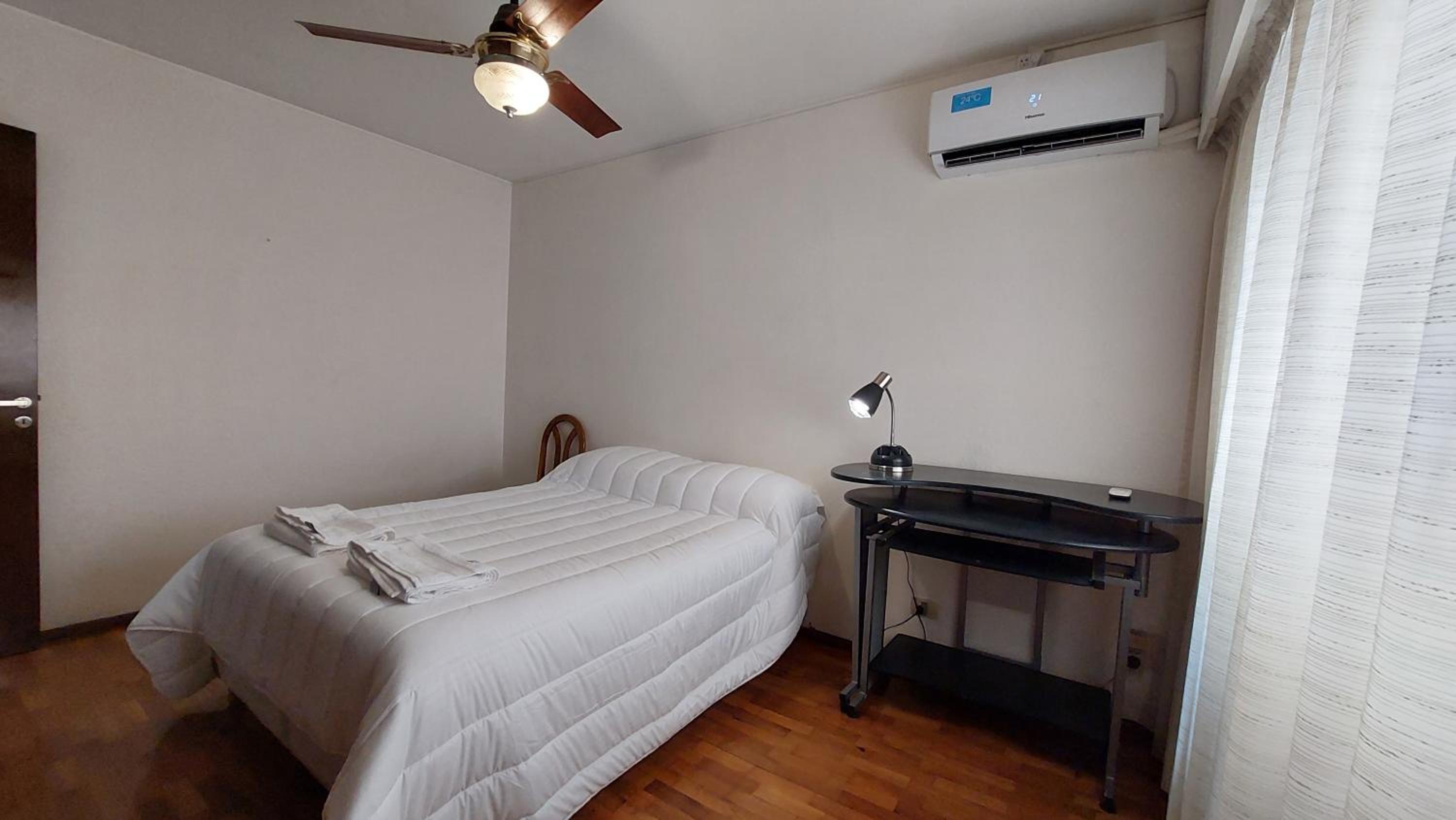 Céntrico Apartamento metros de peatonal