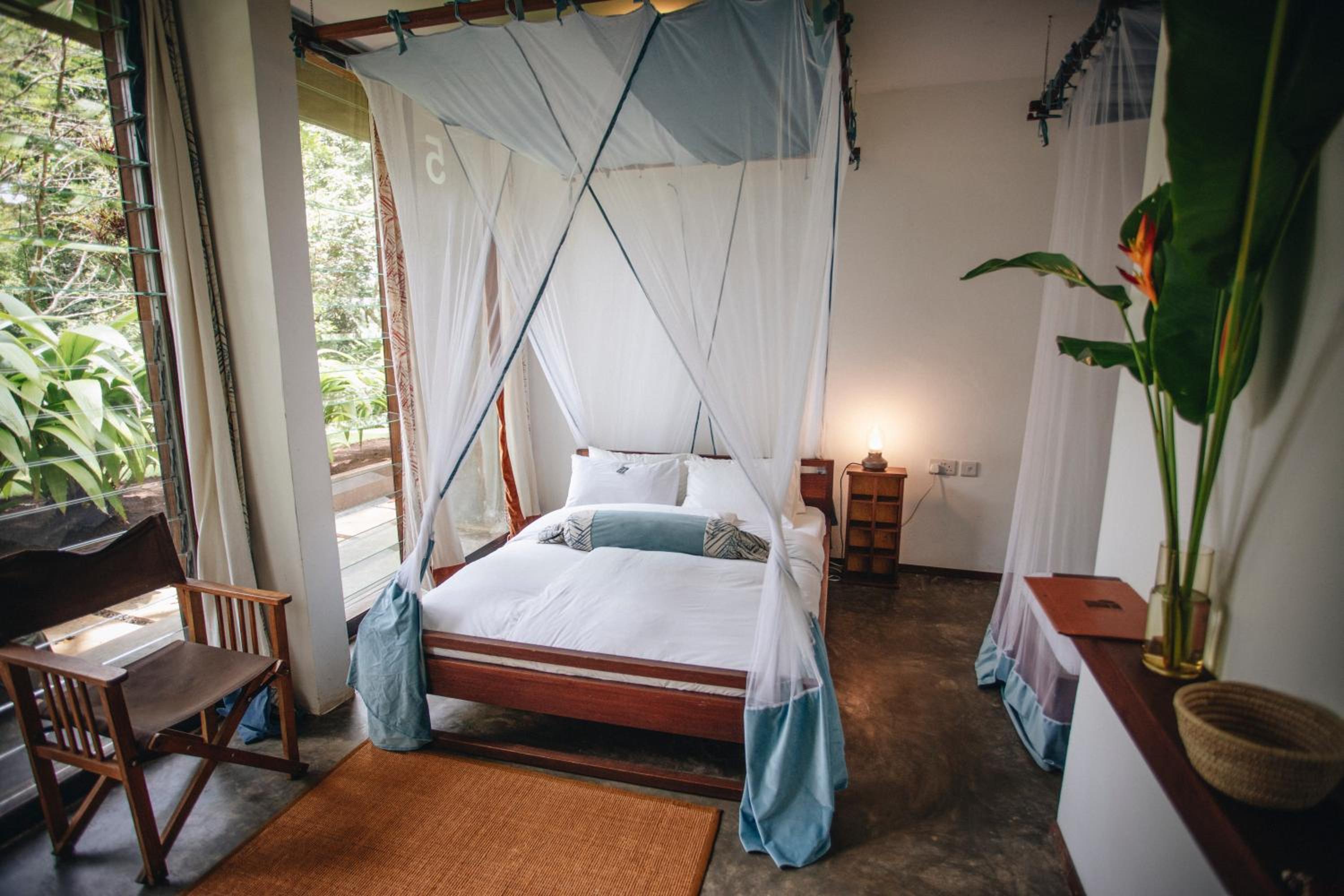 Kaliwa Lodge