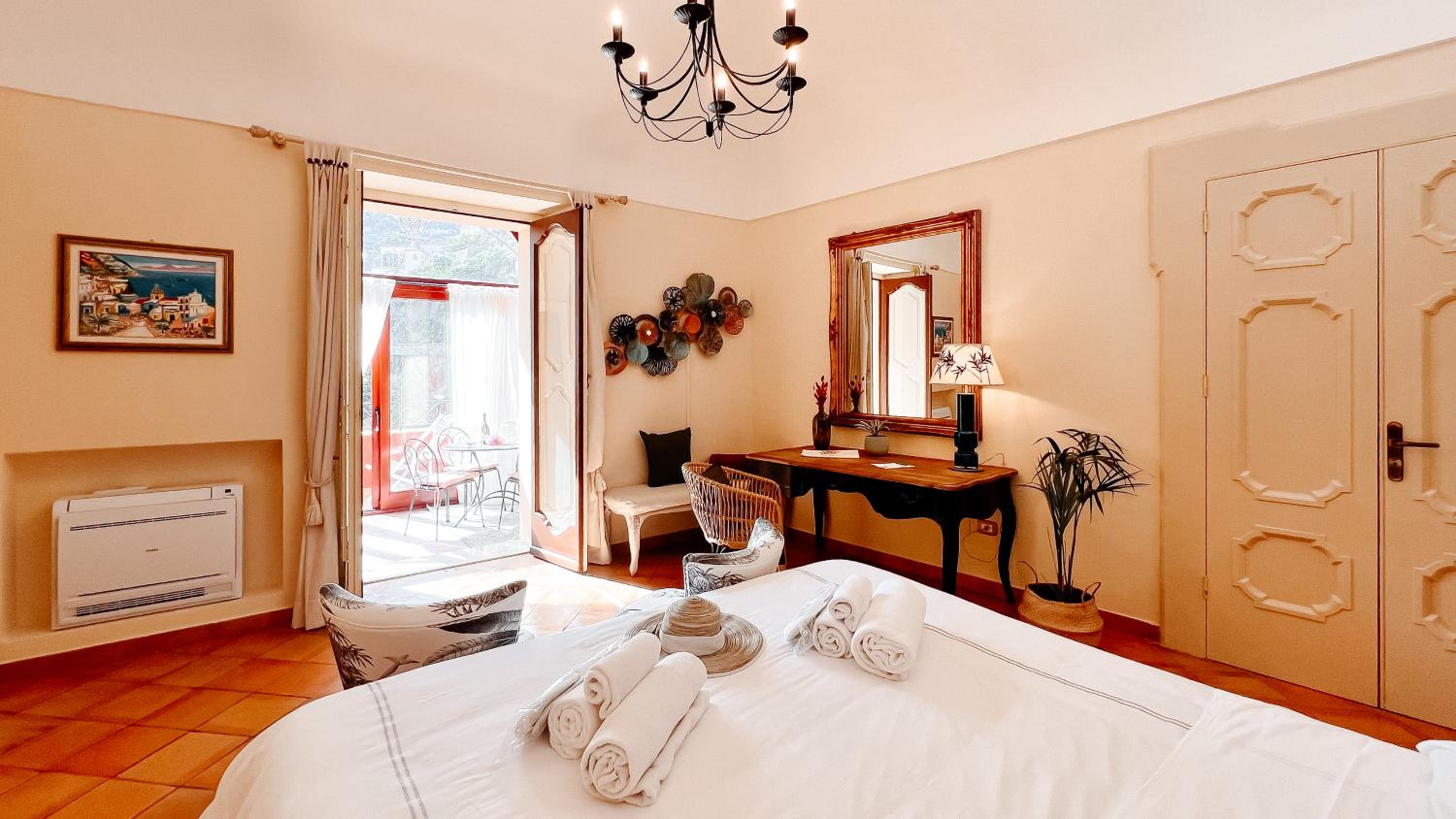 Casa Giulia - sophisticated apartment with view — photo 33