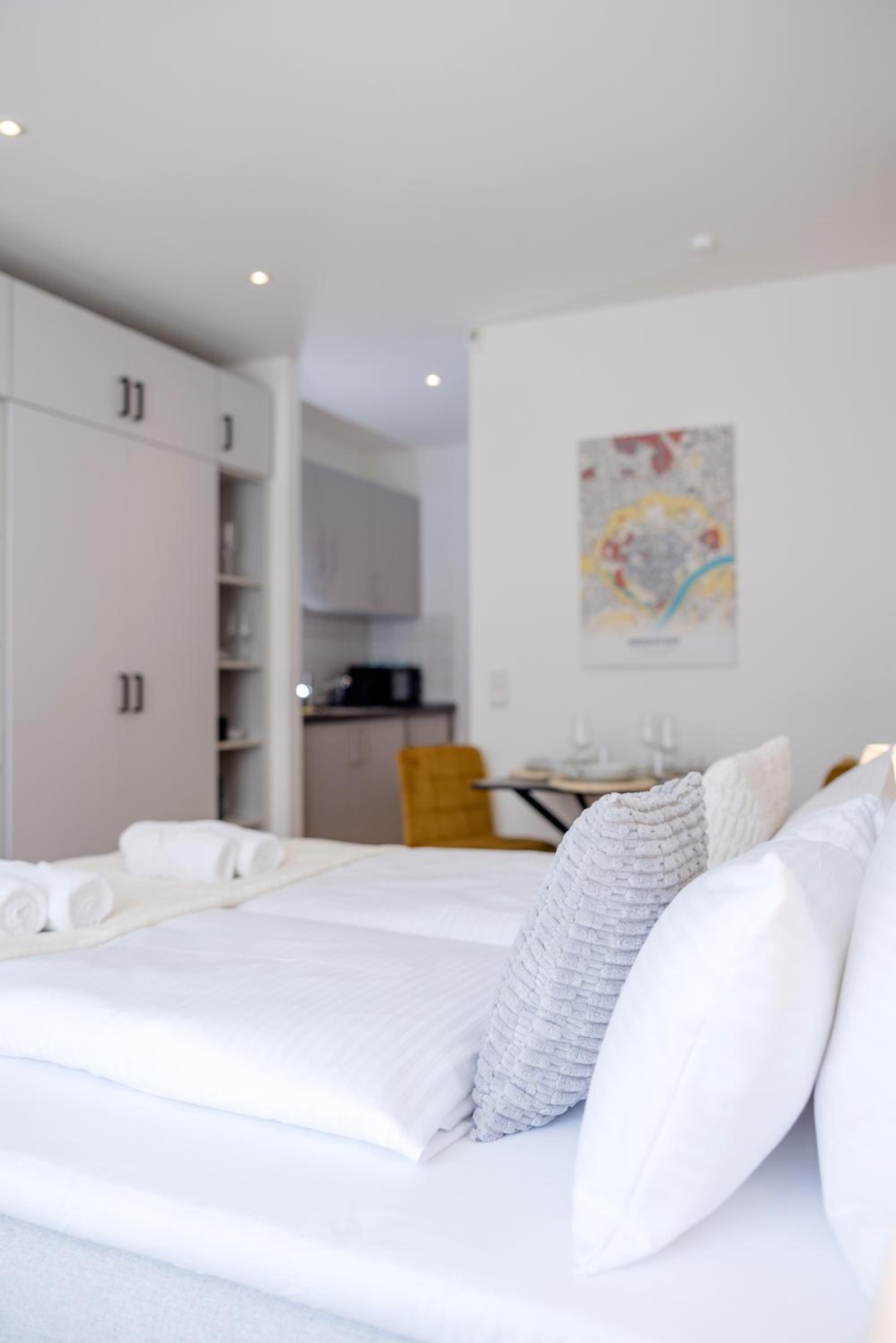 Lumen Homes - Altstadt-Studio direkt im Zentrum, Küche, öffentlicher Parkplatz ums Eck
