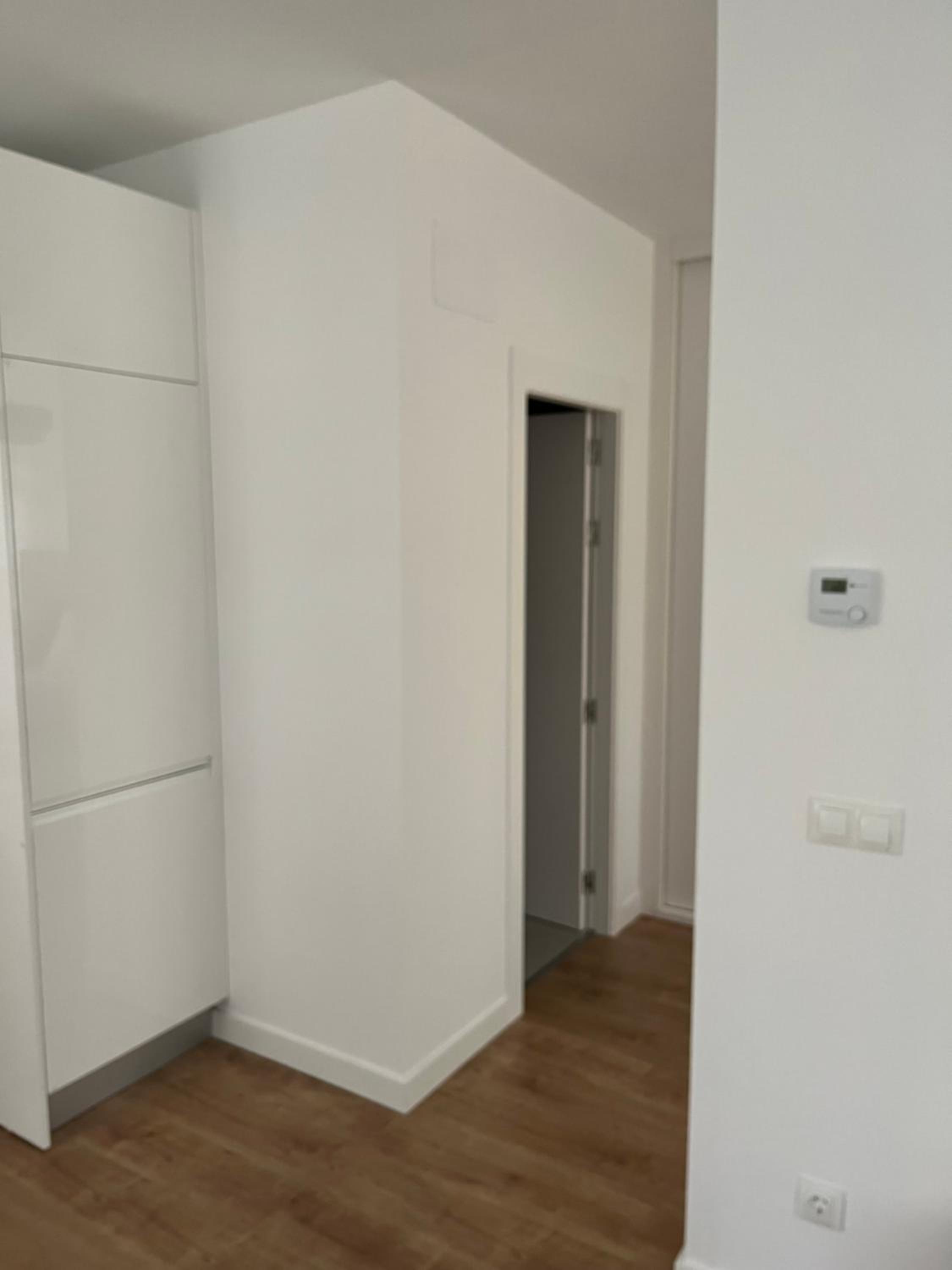 Apartamento Puerta de Burgos VUT09605 view 2