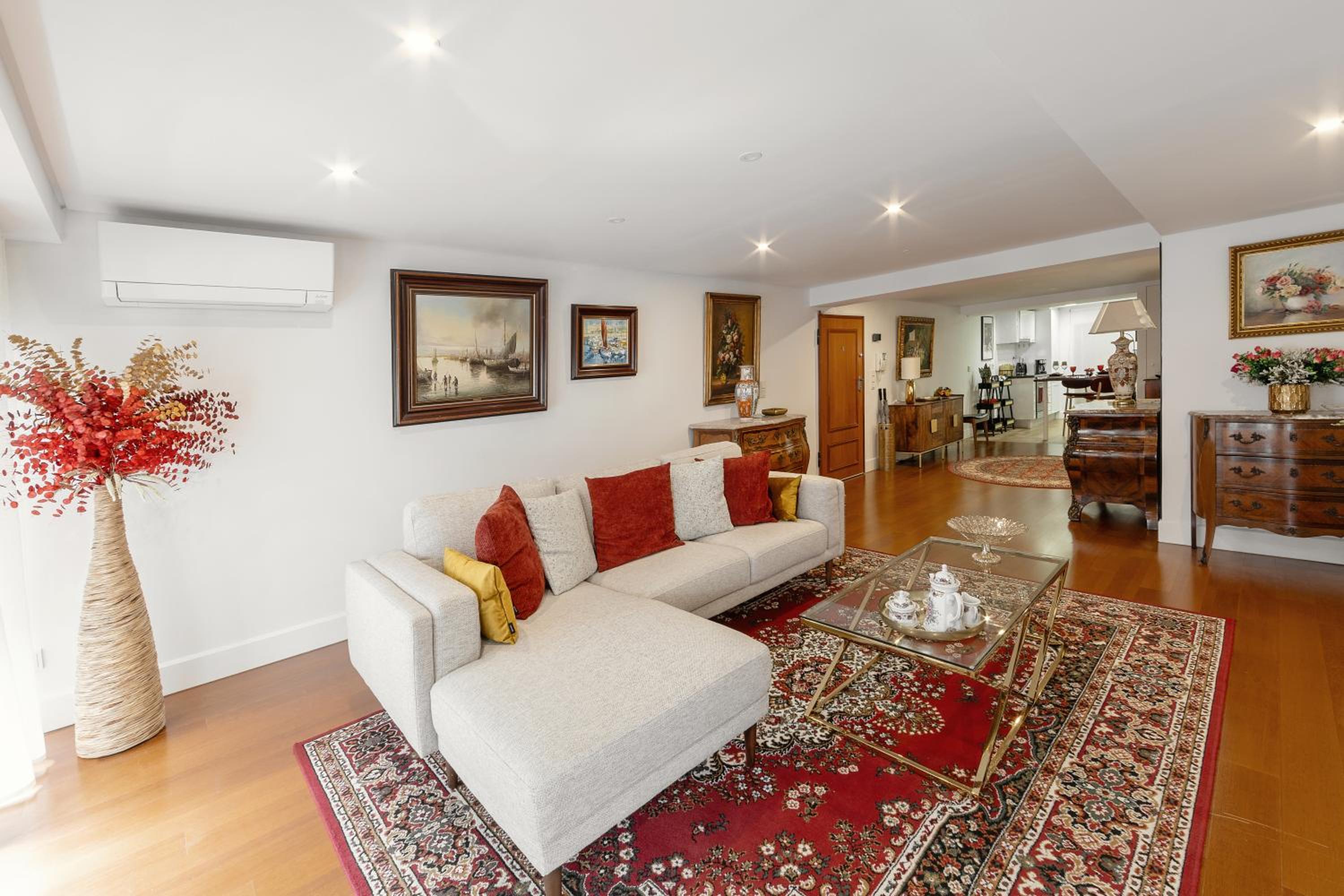 Lisbon Rentals Chiado