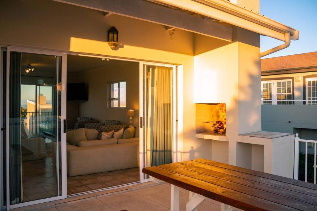 The Hermanus Family Hideaway view 5