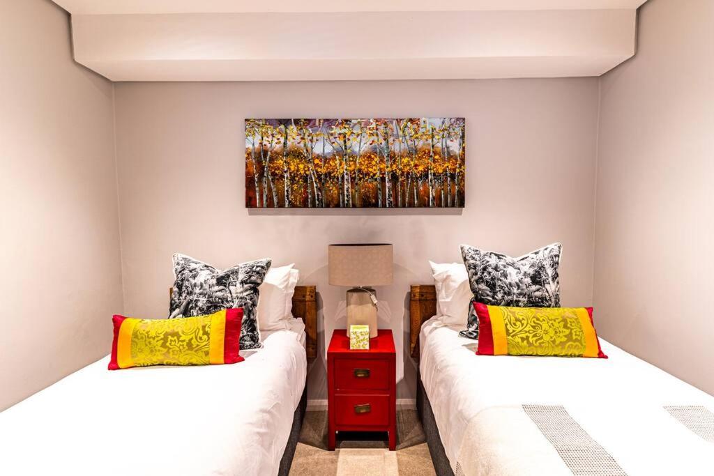 Forest Oasis Condos view 5