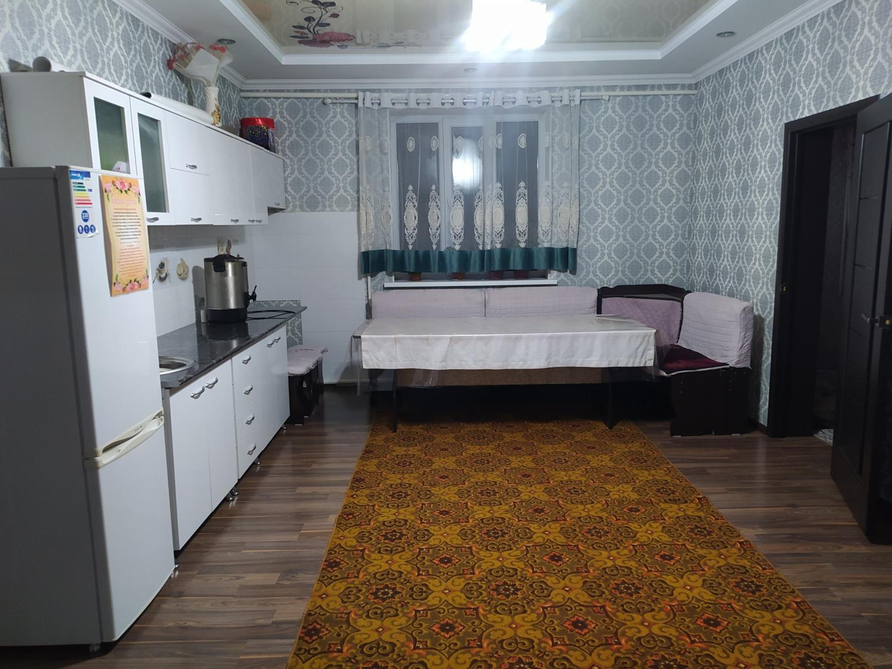 Jusup Guest House, Hostel horse riding tours to Son Kol and Karakol view 5