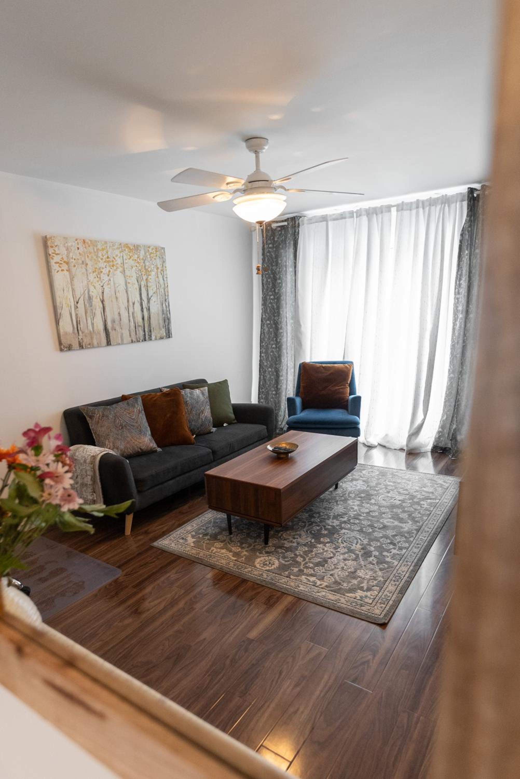 Cozy Family Home Near Montreal