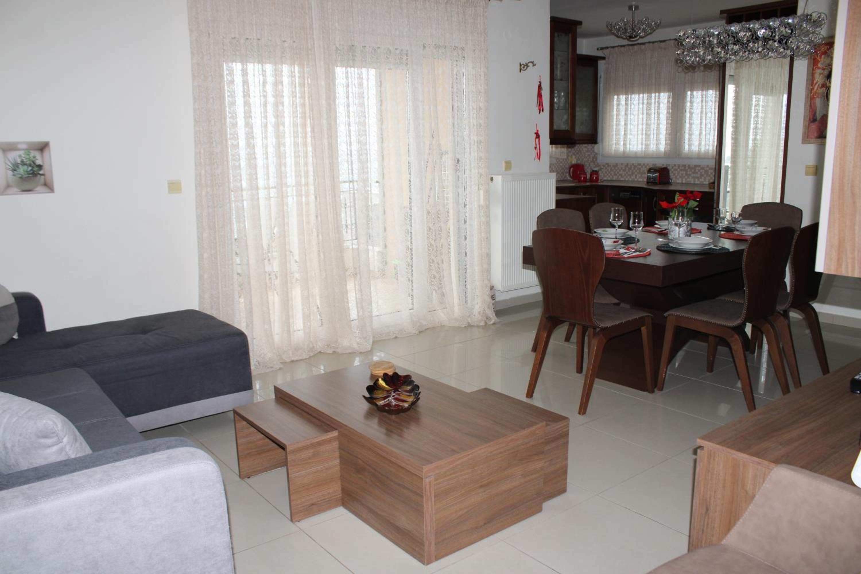Kathys Sea View Apartment view 3