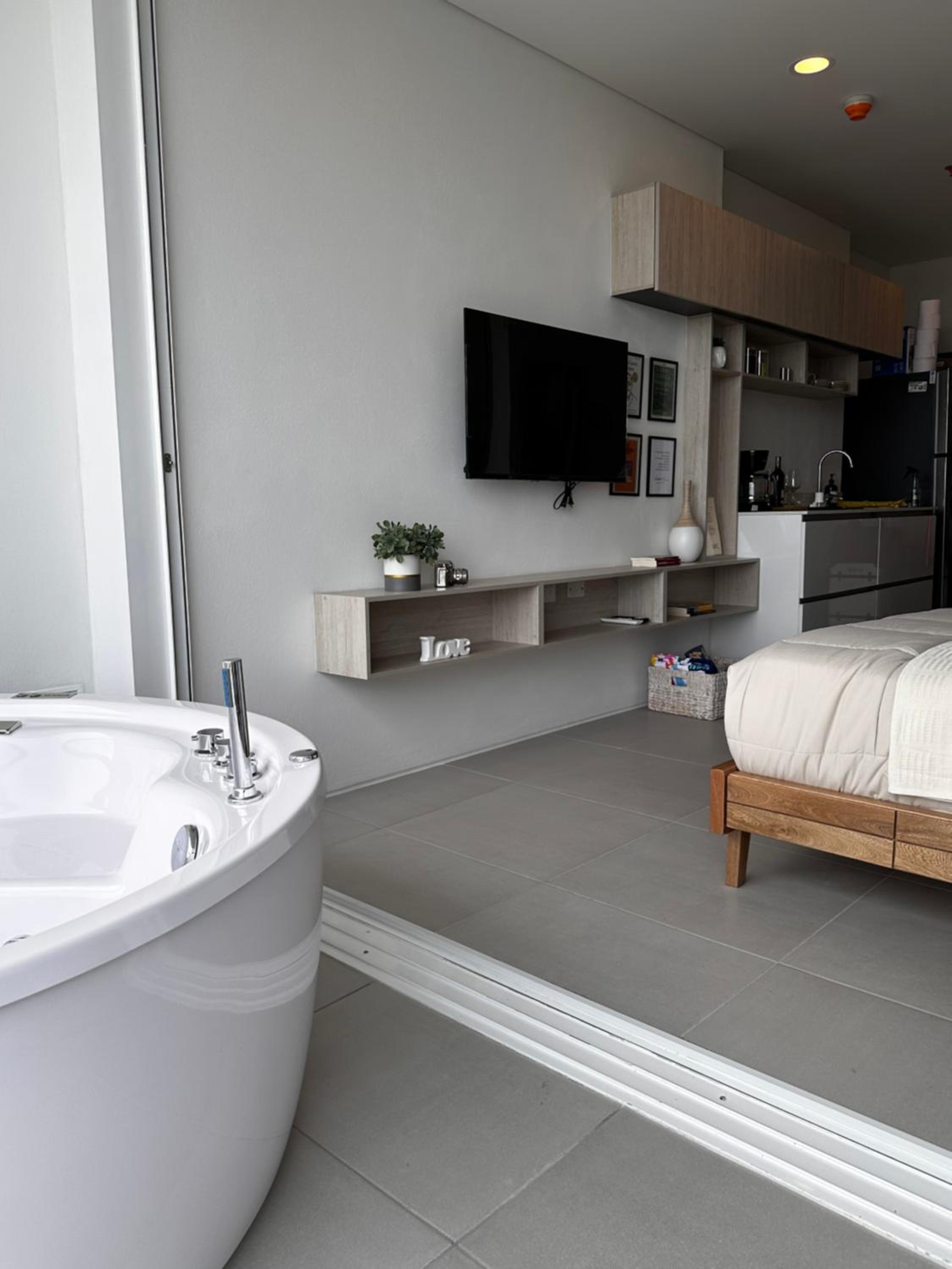 Hermosa Apartasuite con Jacuzzi