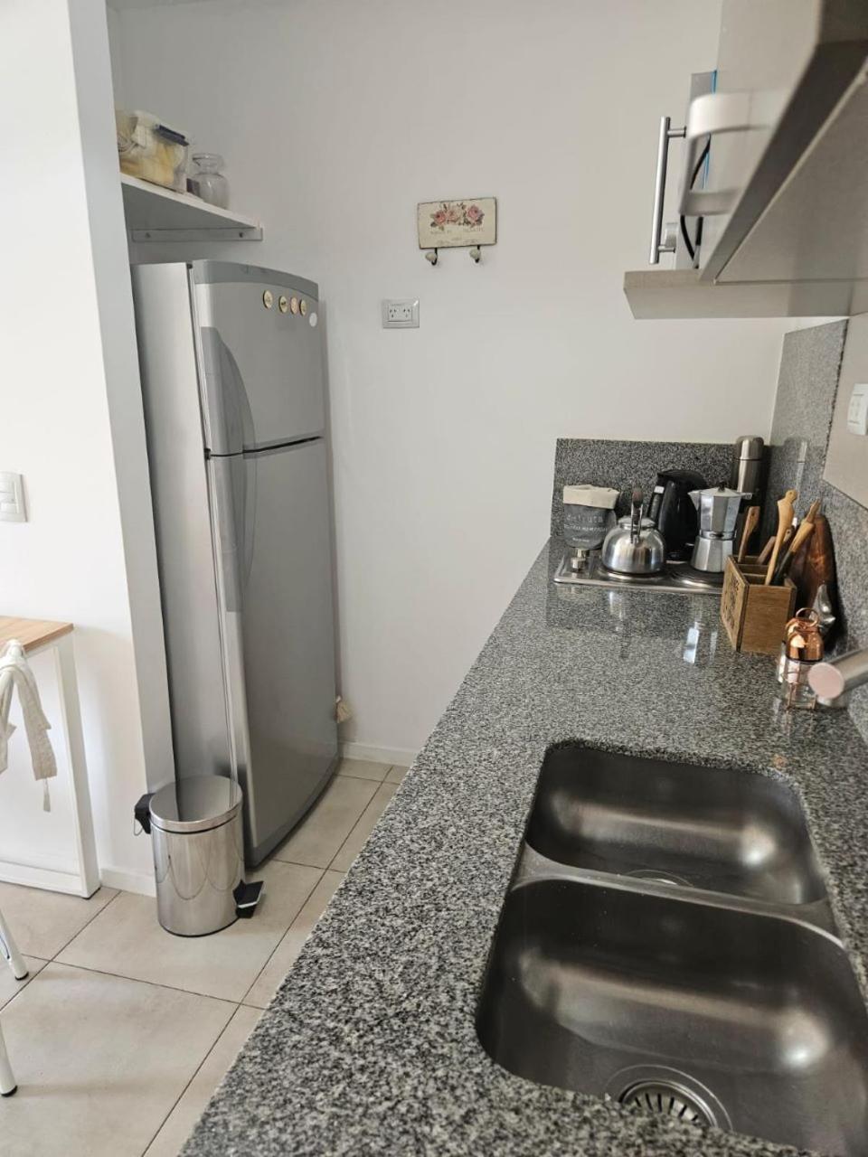 Monoambiente Encantador - Equipado - Chic -Almagro Palermo - Metro - Cerca Santatorio Gûemes y Hospital Italia o