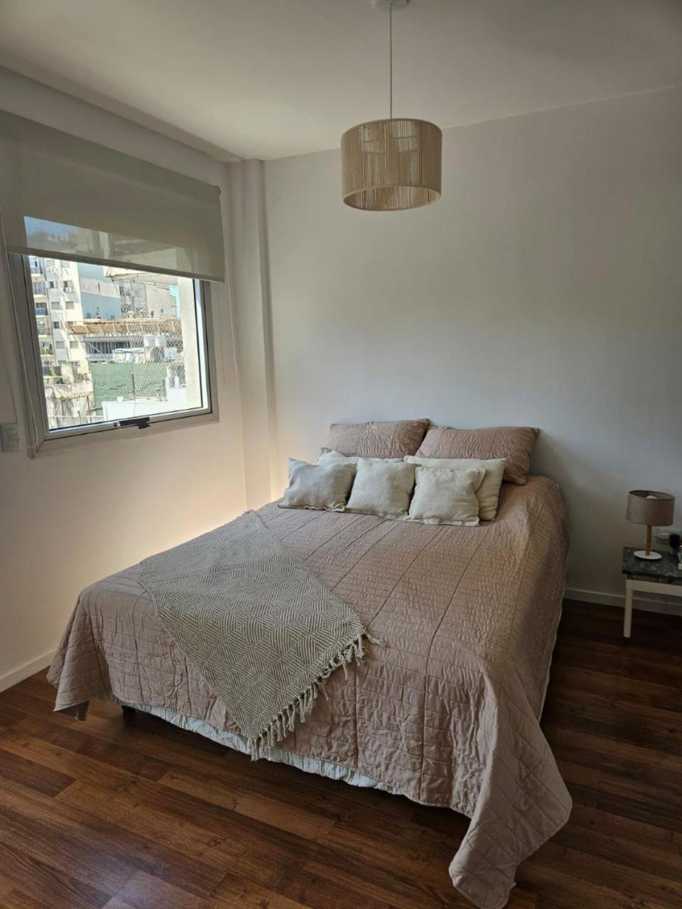 Monoambiente Encantador - Equipado - Chic -Almagro Palermo - Metro - Cerca Santatorio Gûemes y Hospital Italia o