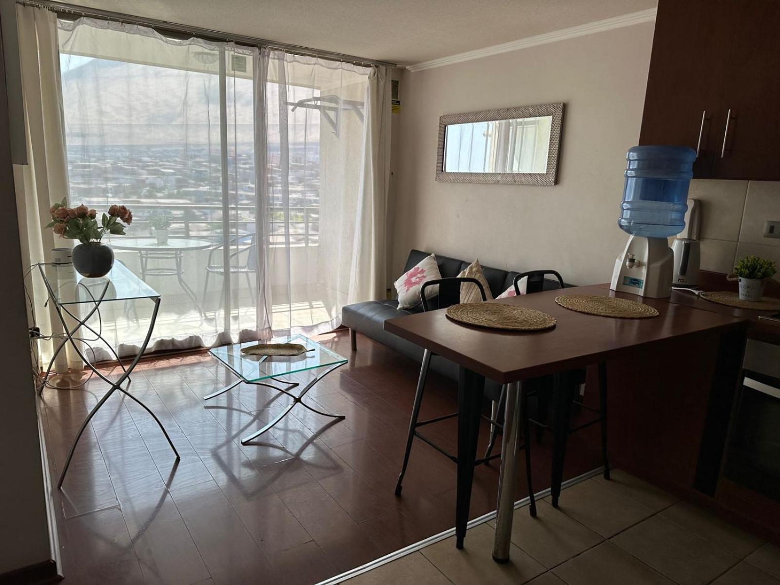 Edificio cerca de playa cavancha y Brava