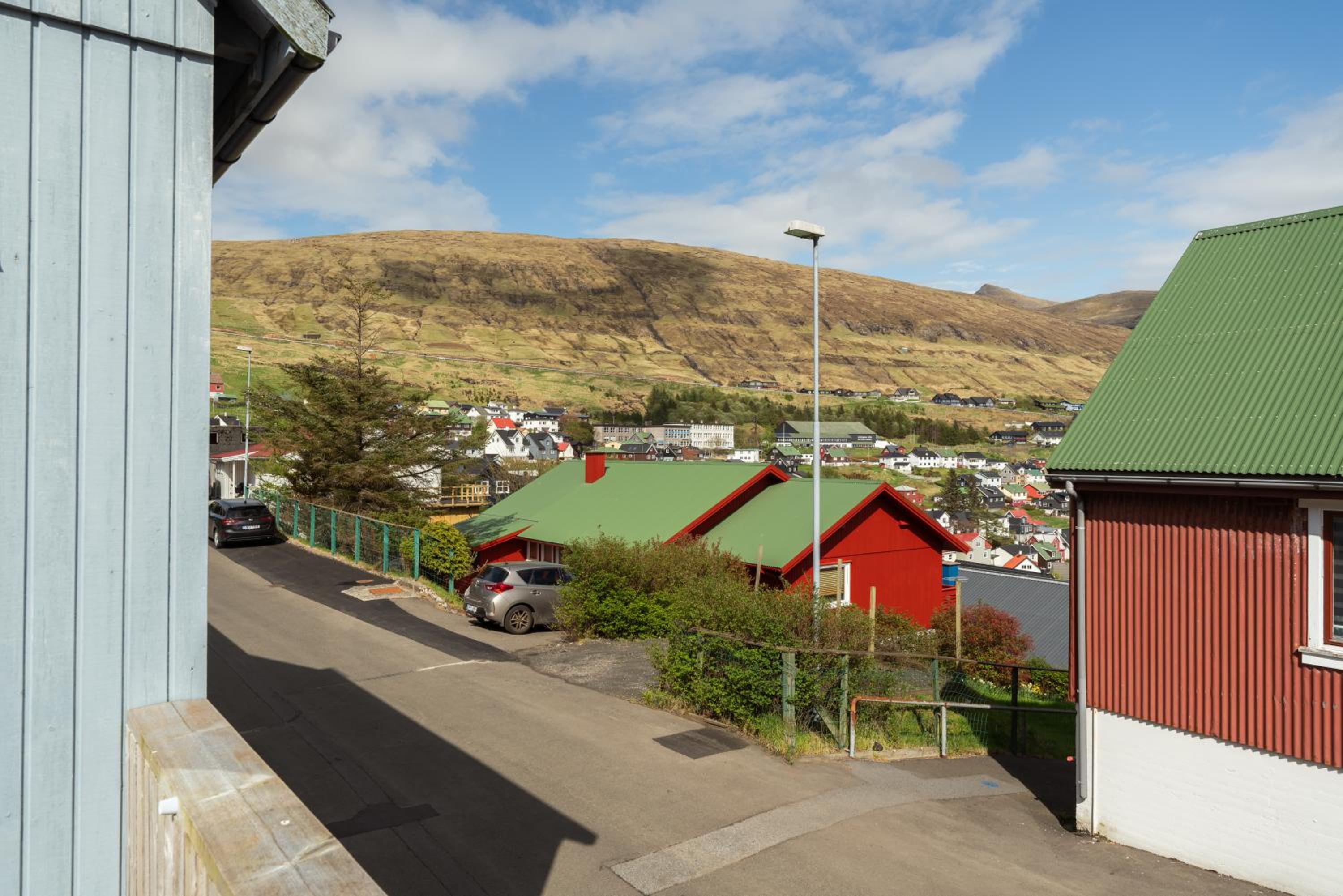 Charming 2BR Retreat in Vestmanna
