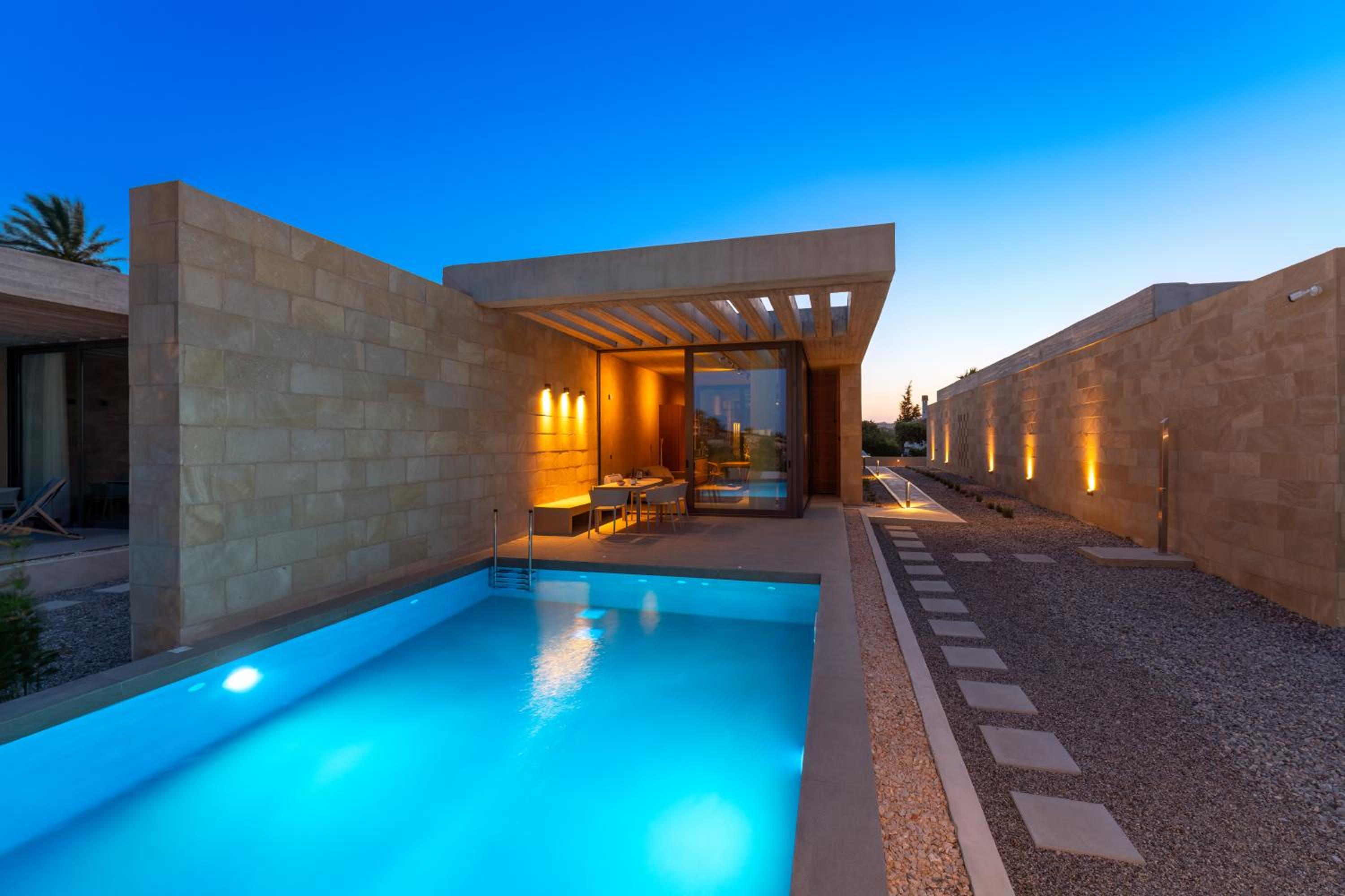 Linear Cabanon Kallithea Luxury Villas