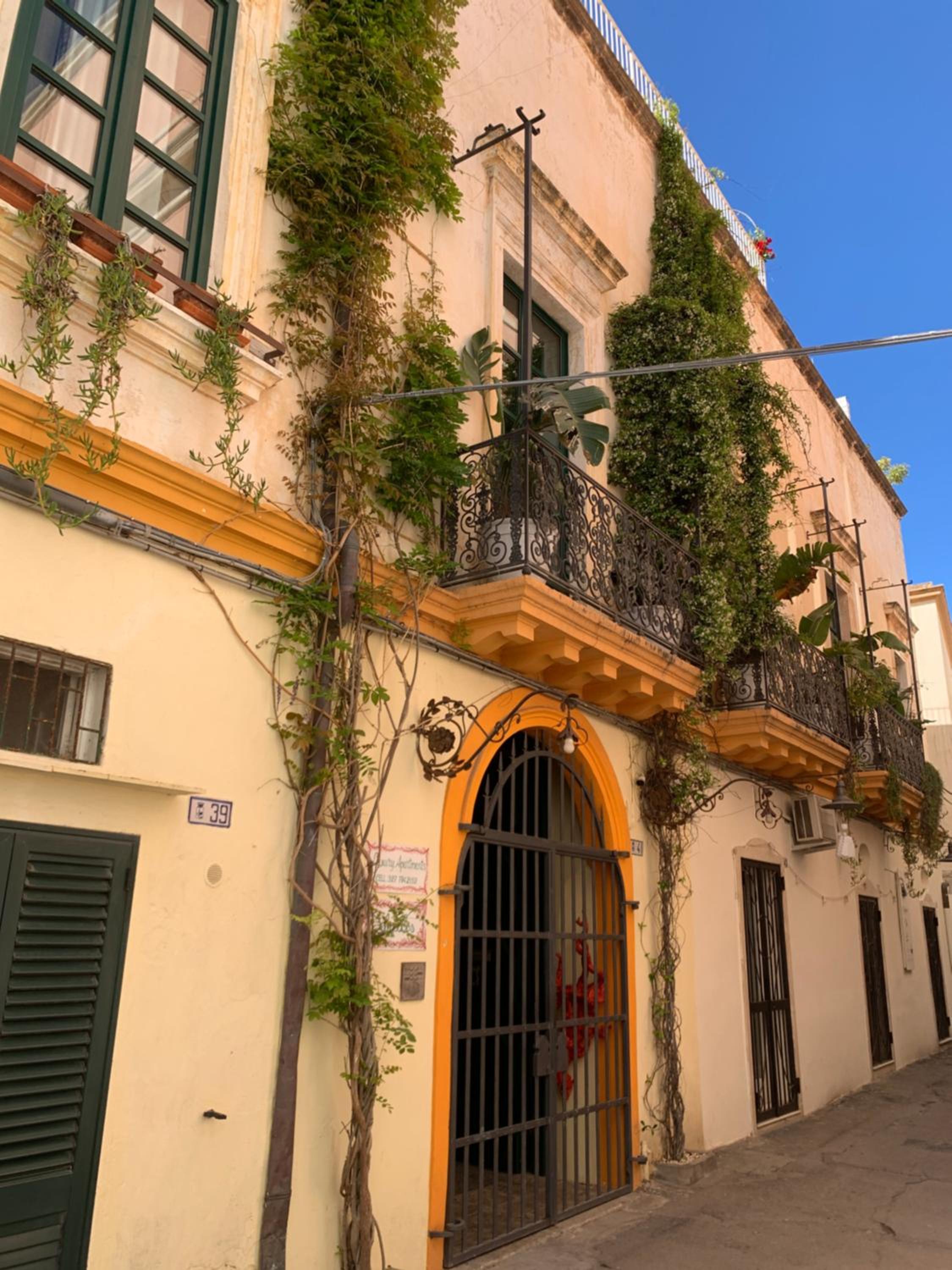 Palazzo Salapolis - Luxury Apartments
