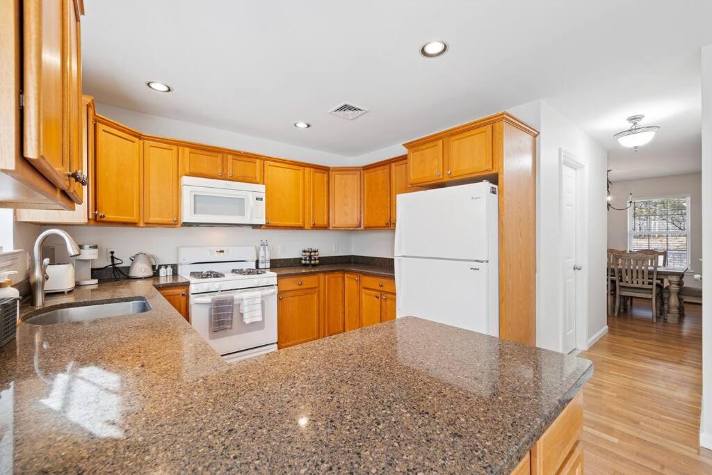 Very Private Large Home on 22 Acres view 2