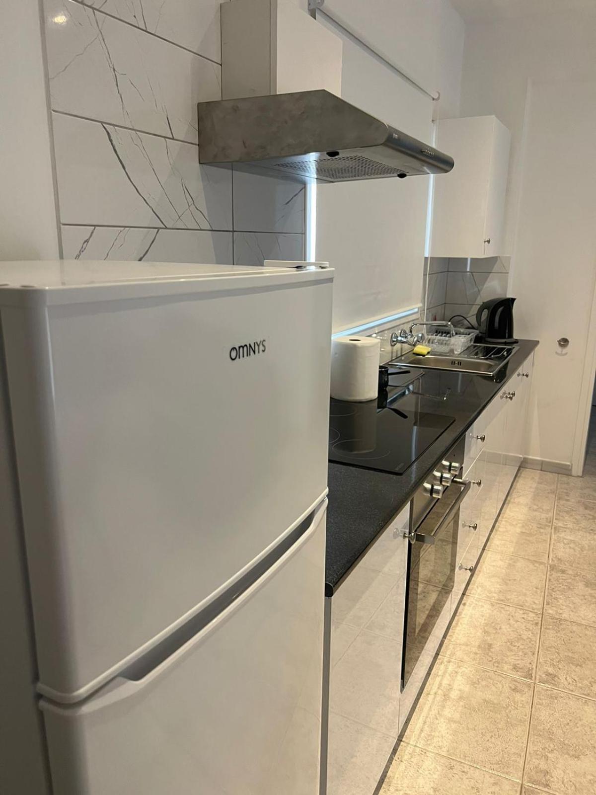 EASYBOOKCY Apartment 205