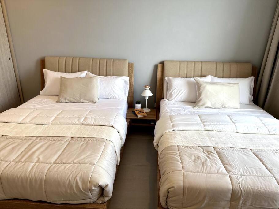 Hermosa Apartasuite con vista al mar