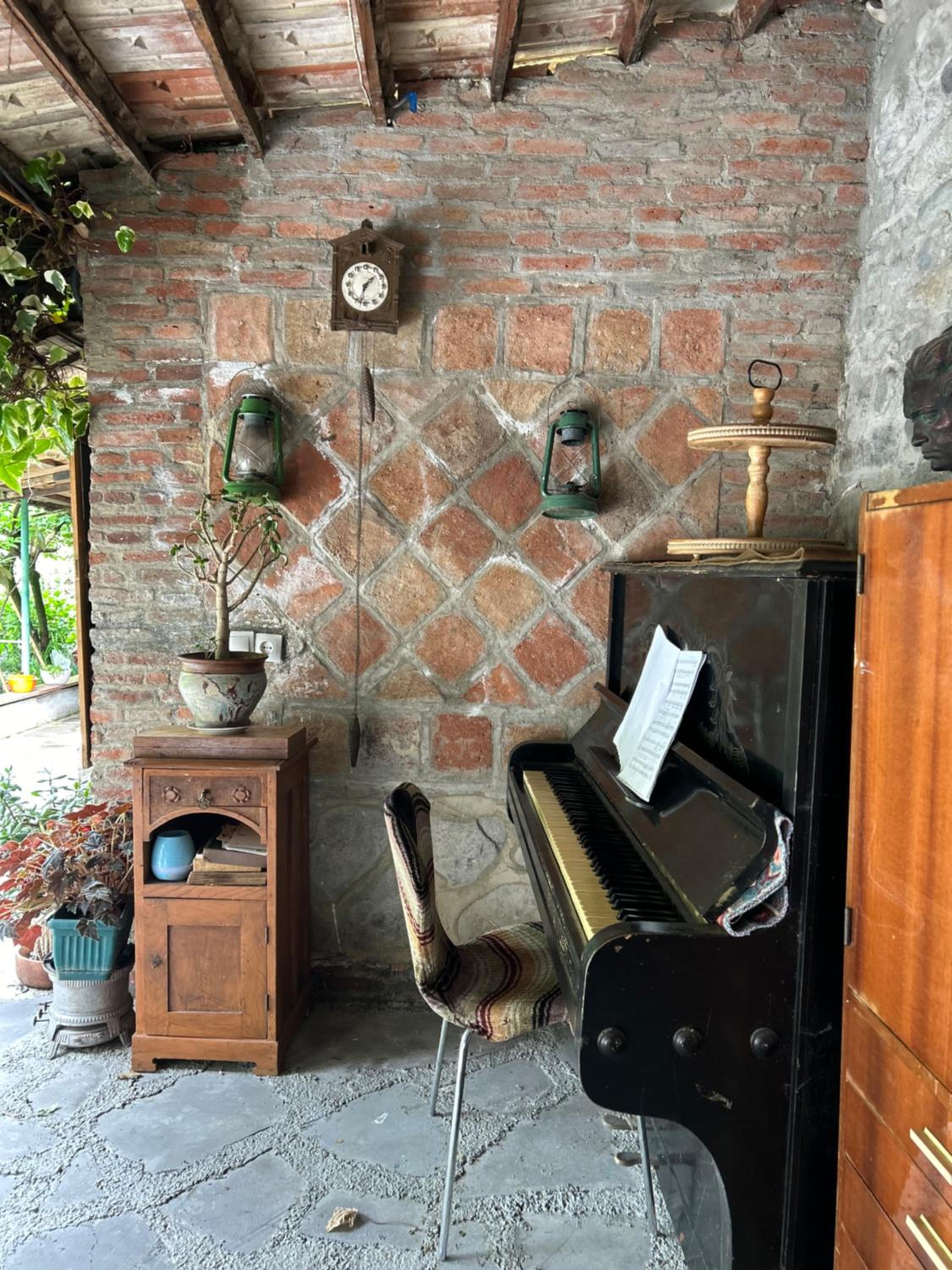 Photo 28