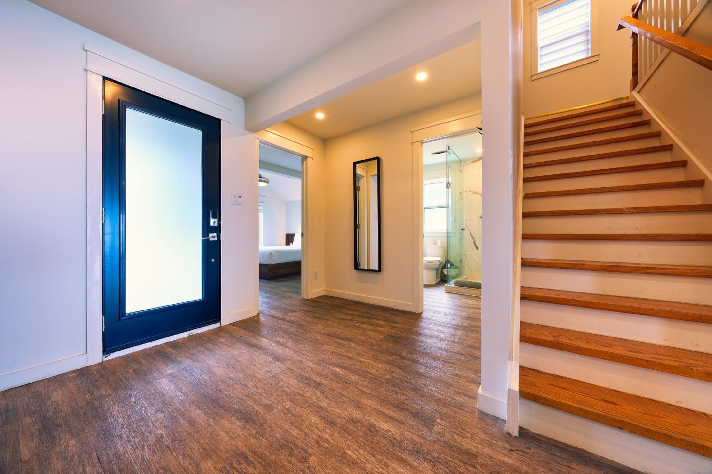 The Long Beach Resort - Beachfront Cottages & Townhouse Suites