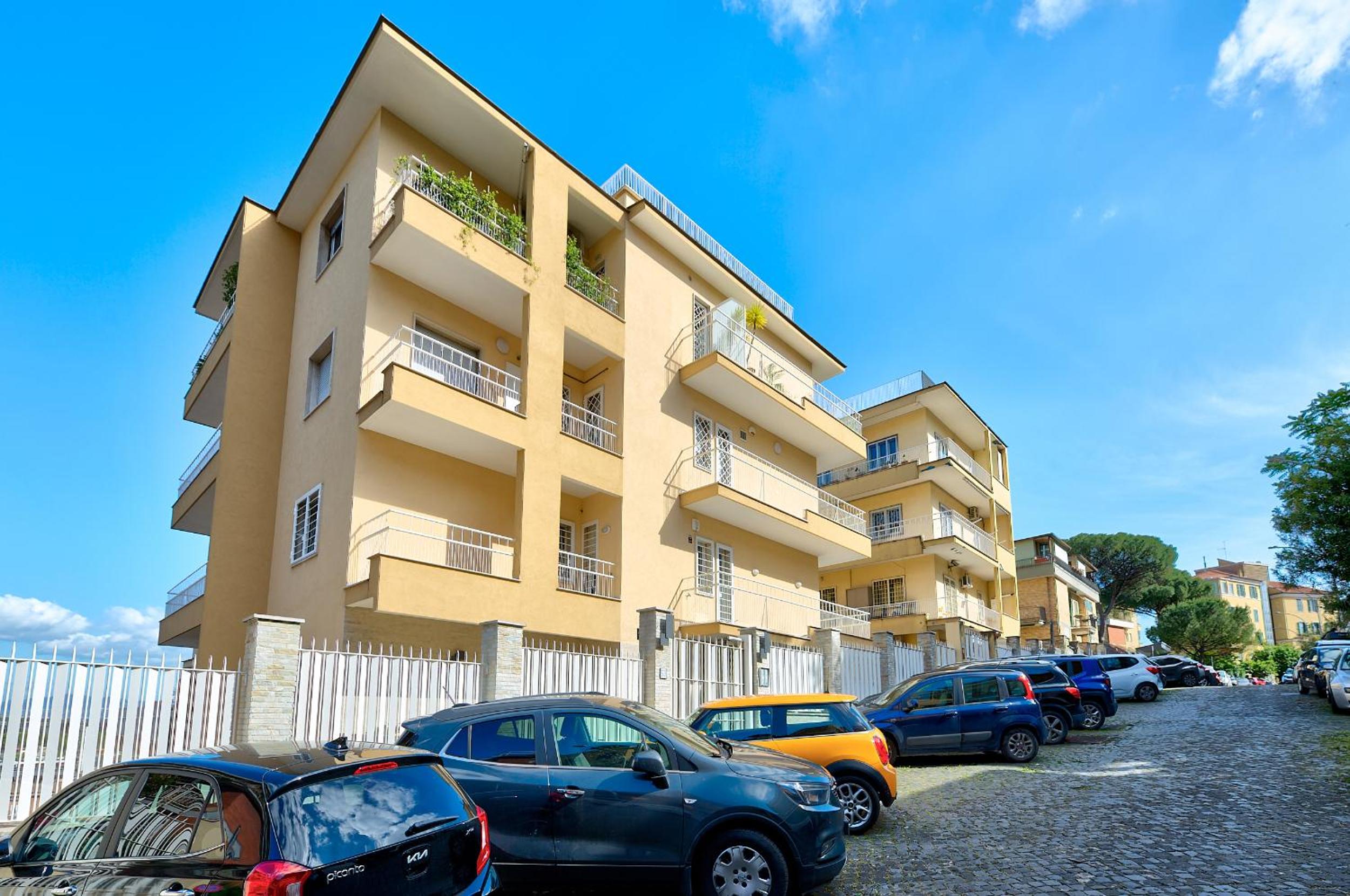 Private Apartment Lux Domus - Trastevere