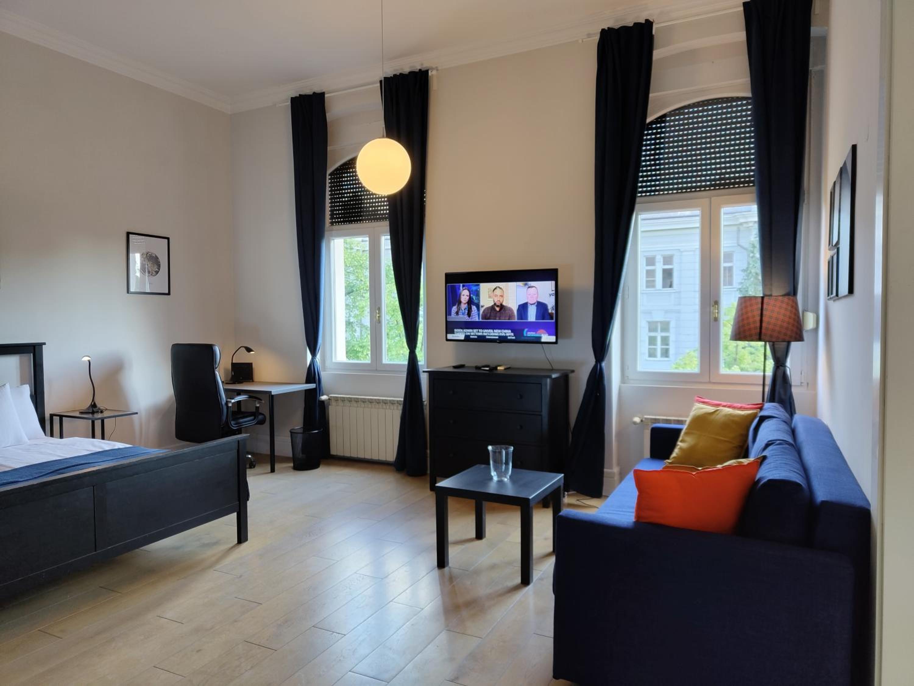 Apartment Theatrum