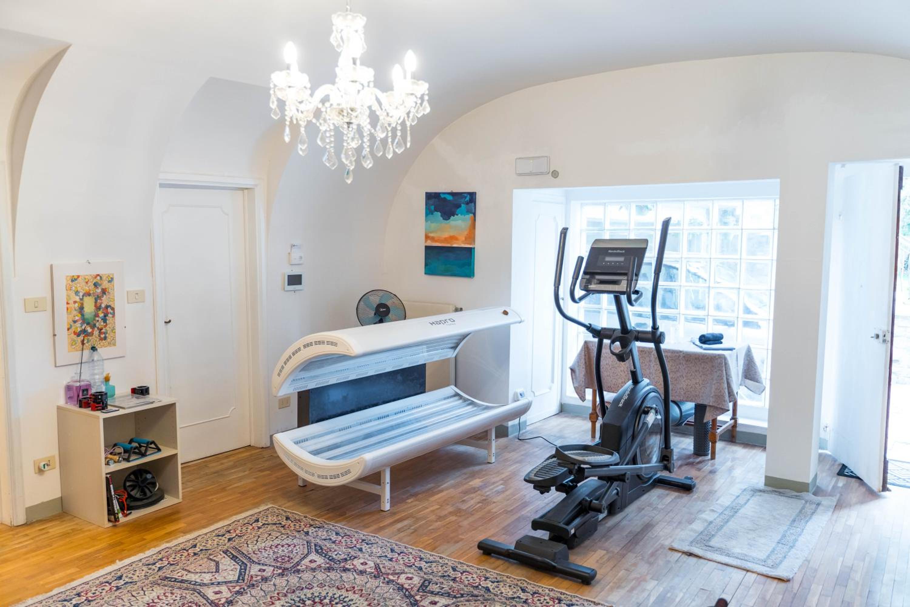 Majestic Villa in Hills of Florence with Gardens Gym Jacuzzi and Sauna