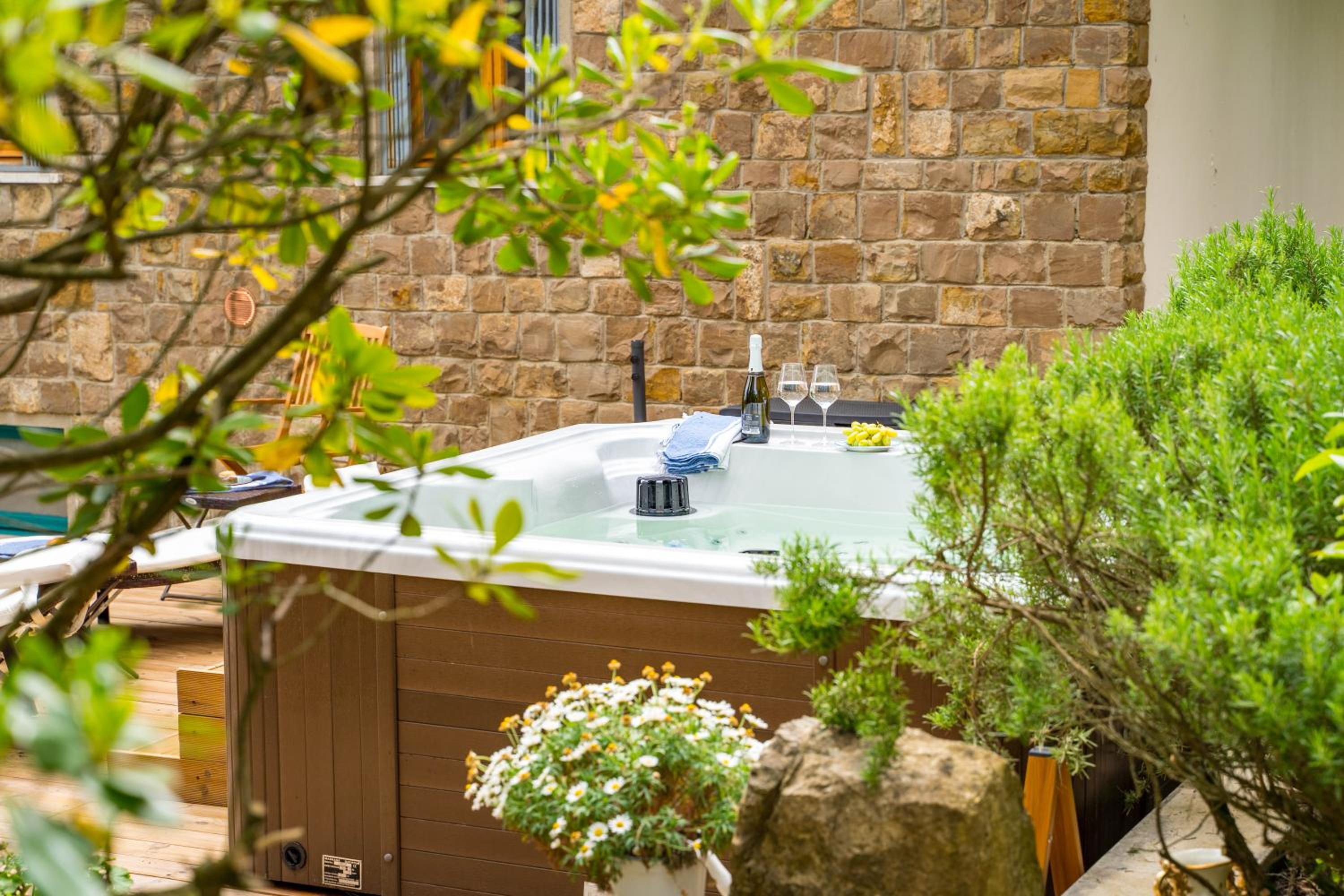Majestic Villa in Hills of Florence with Gardens Gym Jacuzzi and Sauna
