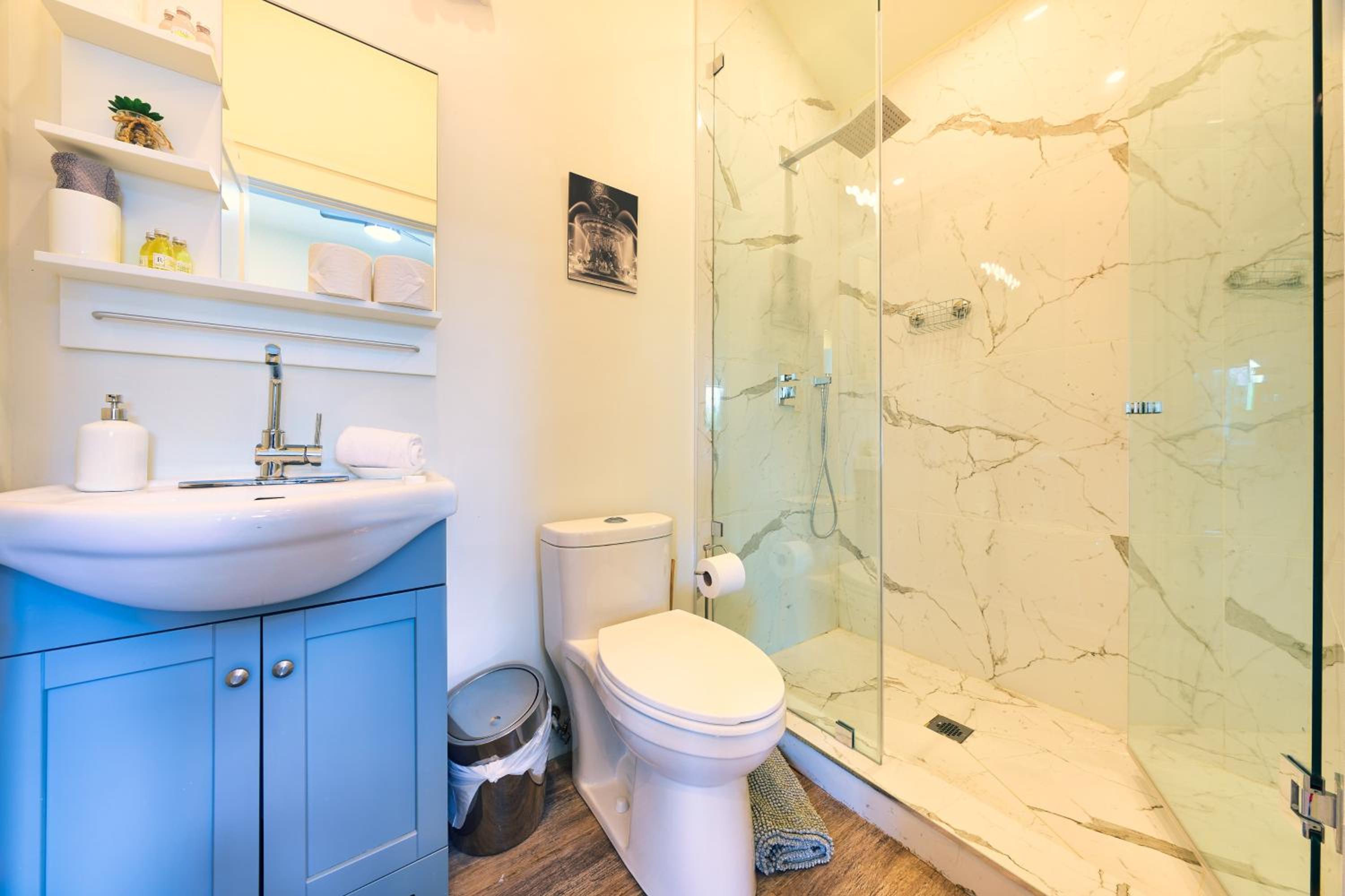The Long Beach Resort - Beachfront Cottages & Townhouse Suites
