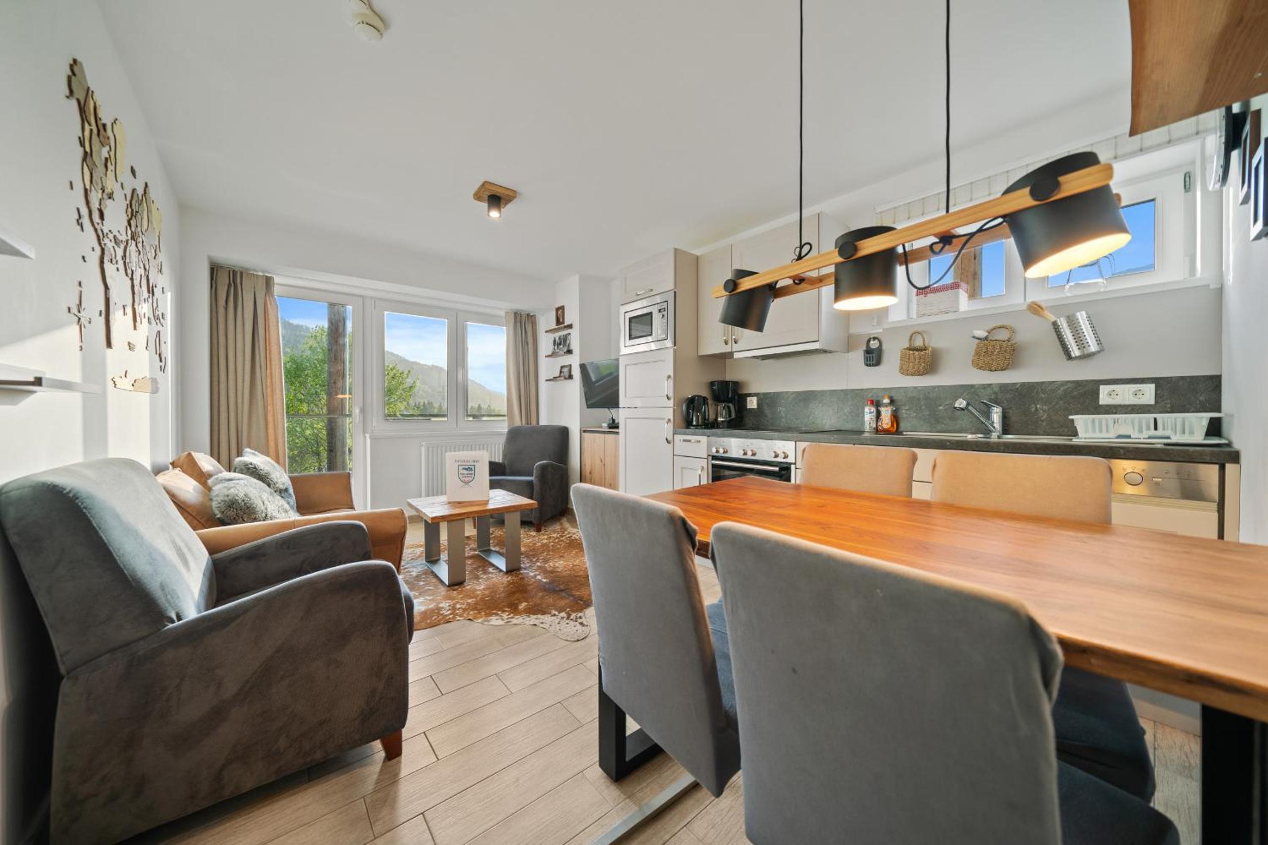Residence Alpin Kaprun - Top 6 by Four Seasons Apartments view 3