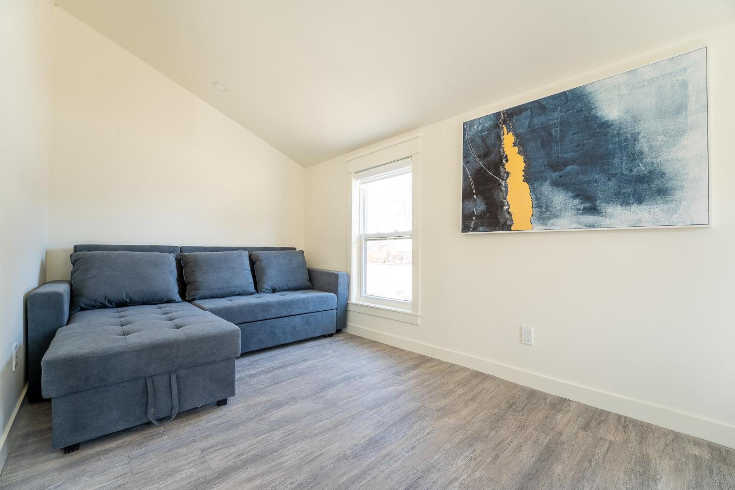 The Long Beach Resort - Beachfront Cottages & Townhouse Suites