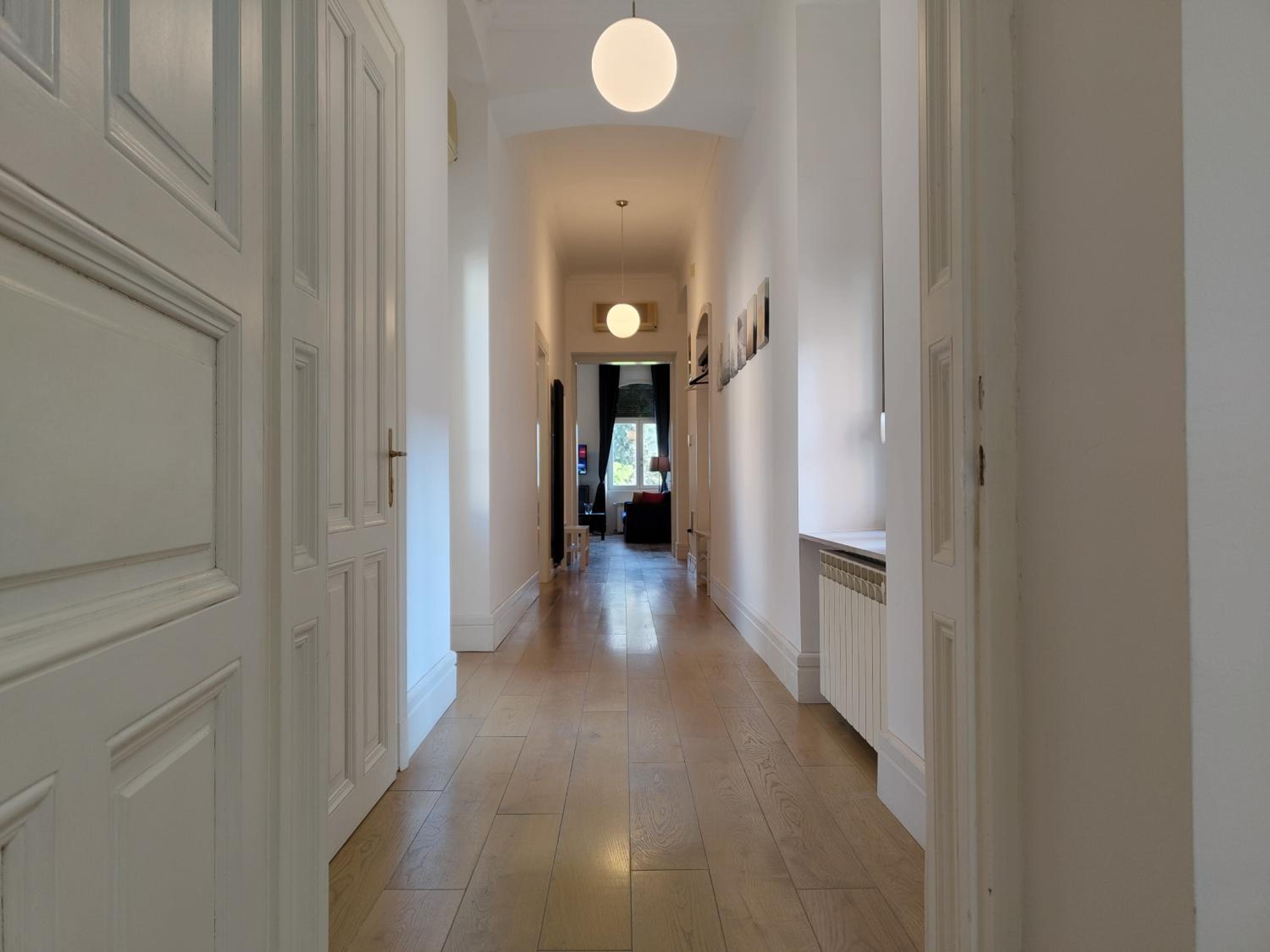 Apartment Theatrum