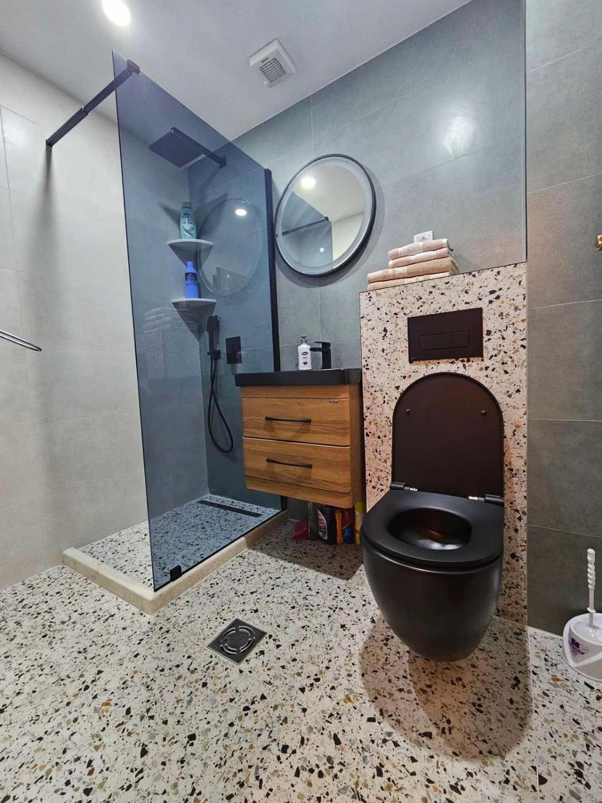 Fresh Apartment