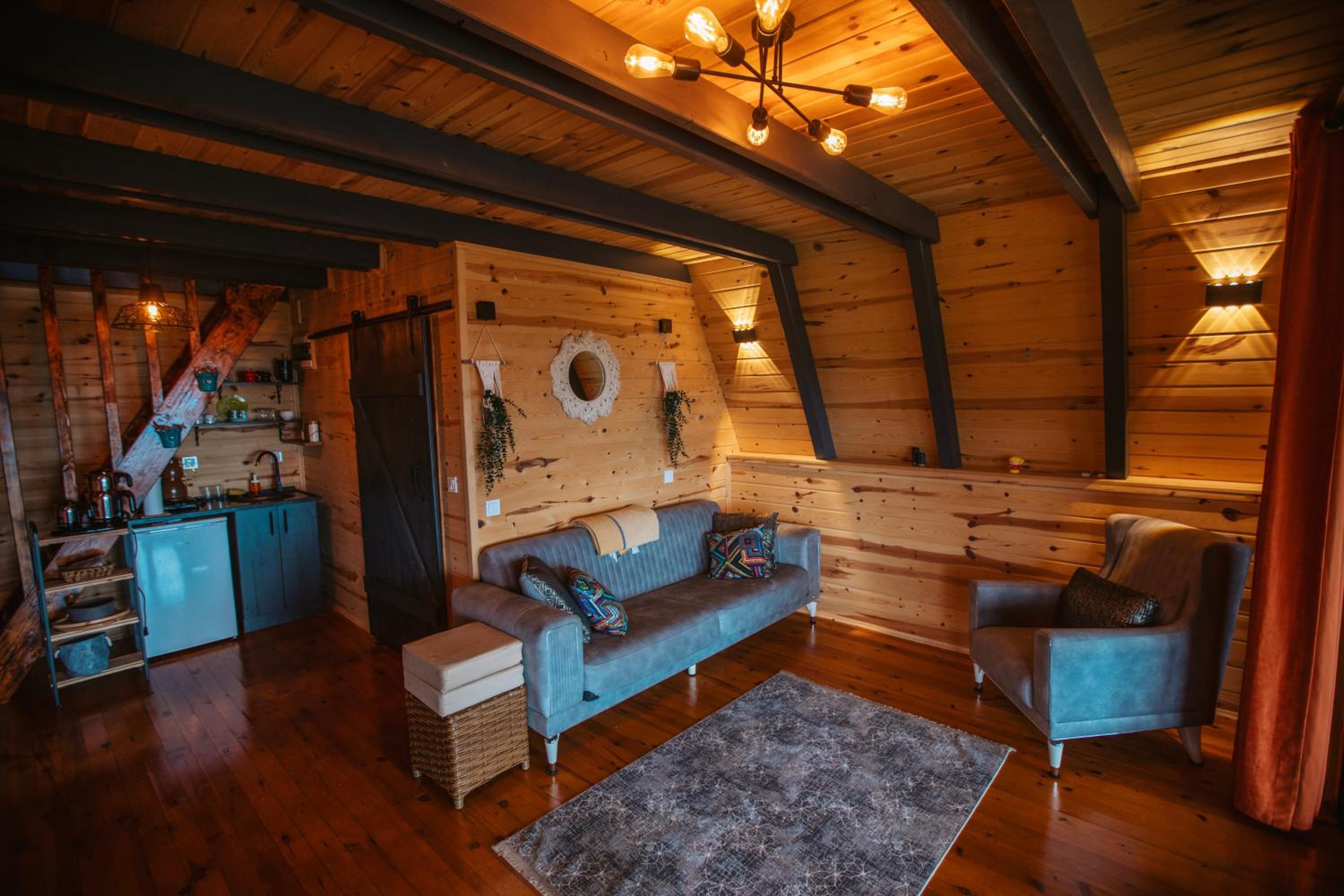 İRDEN BUNGALOV
