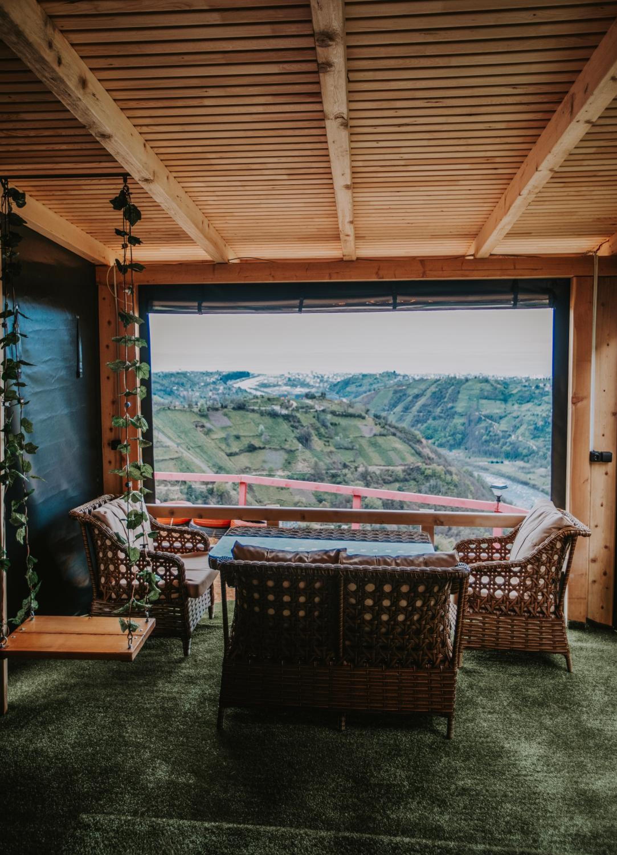 İRDEN BUNGALOV